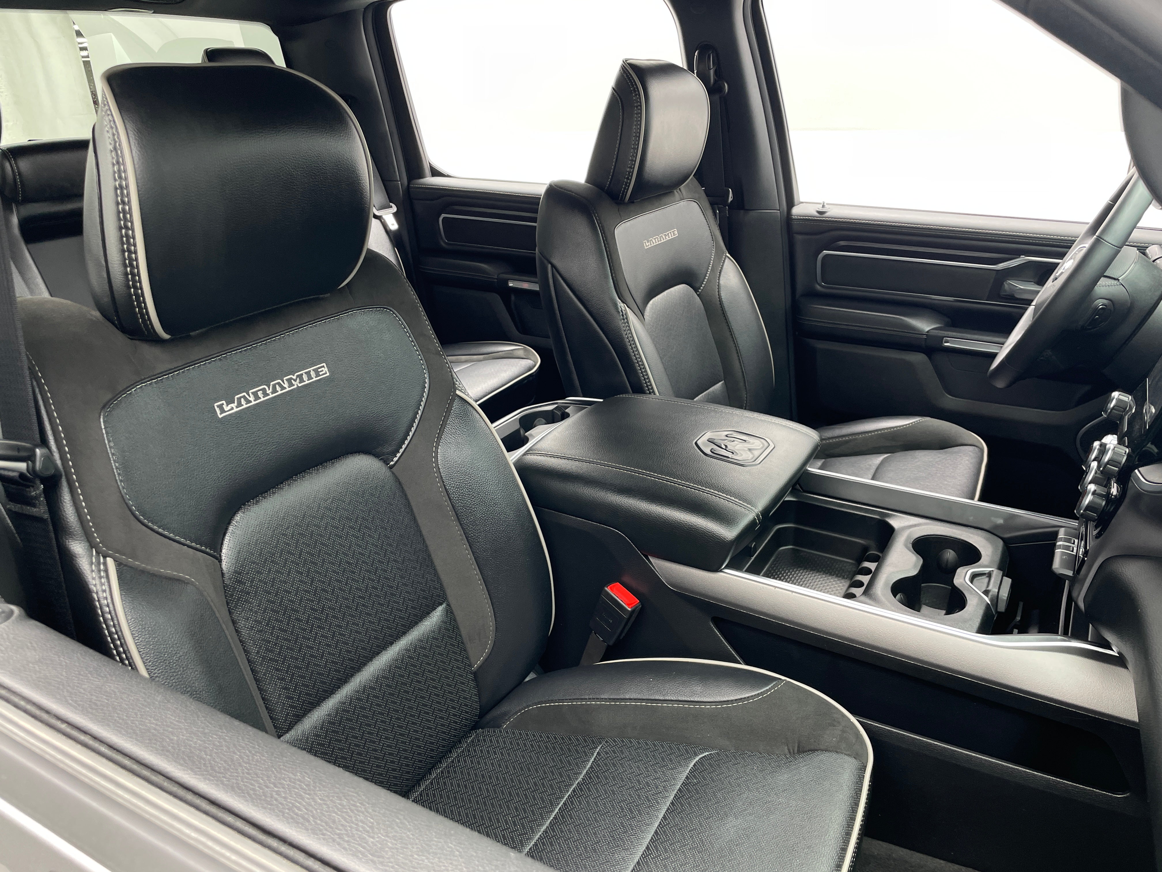 2024 RAM 1500 Laramie 2