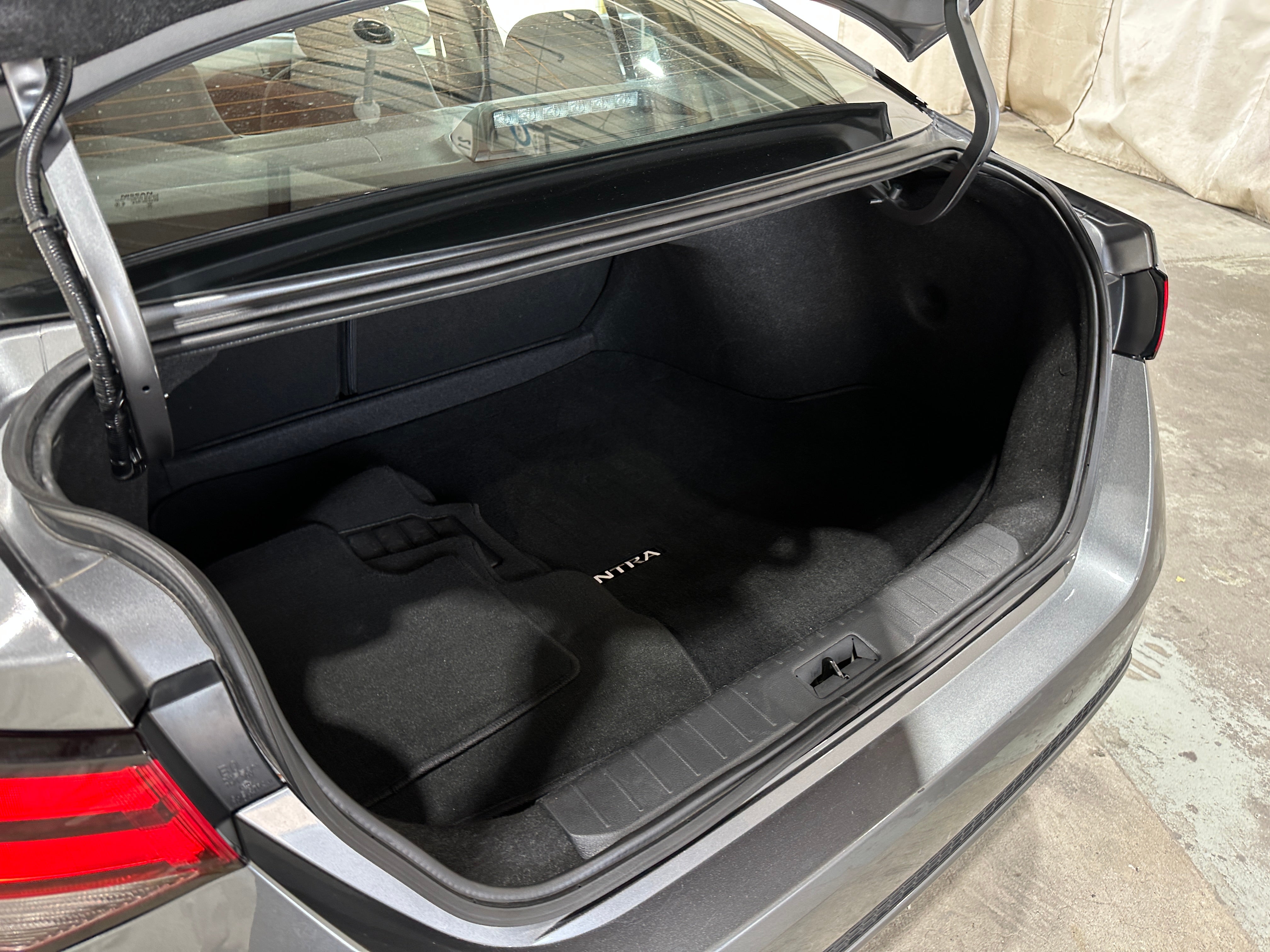 2024 Nissan Sentra S 7