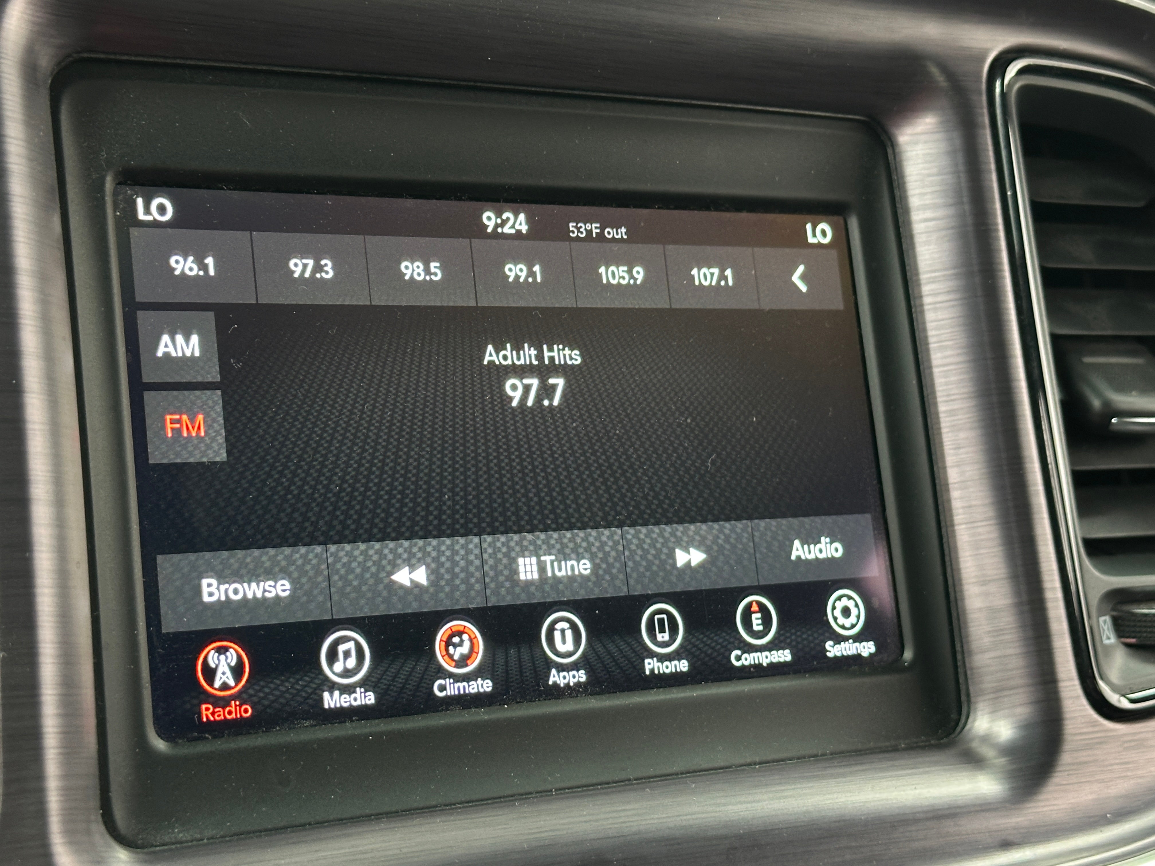 2018 Dodge Challenger SXT 3