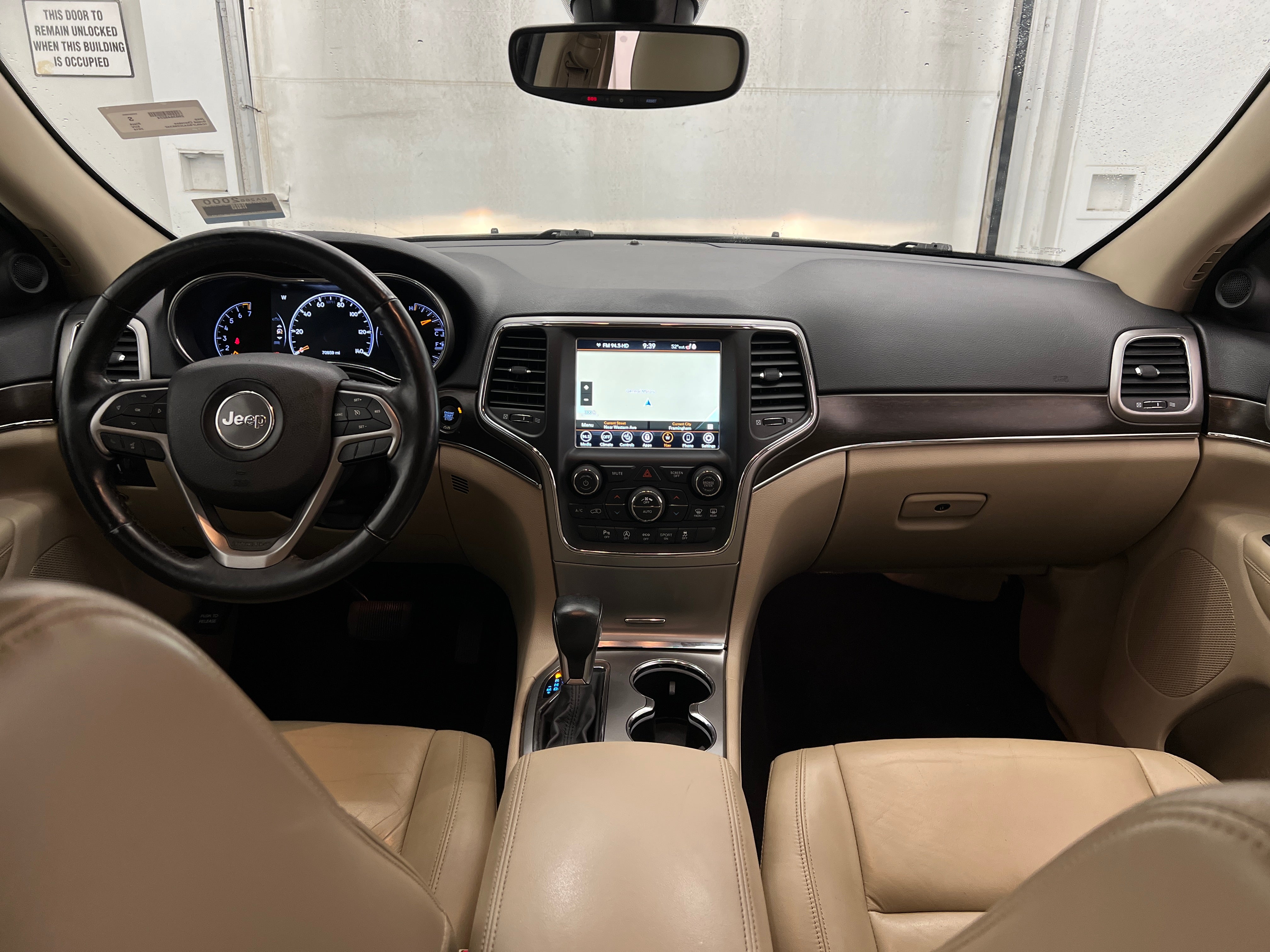 2018 Jeep Grand Cherokee Limited Edition 2