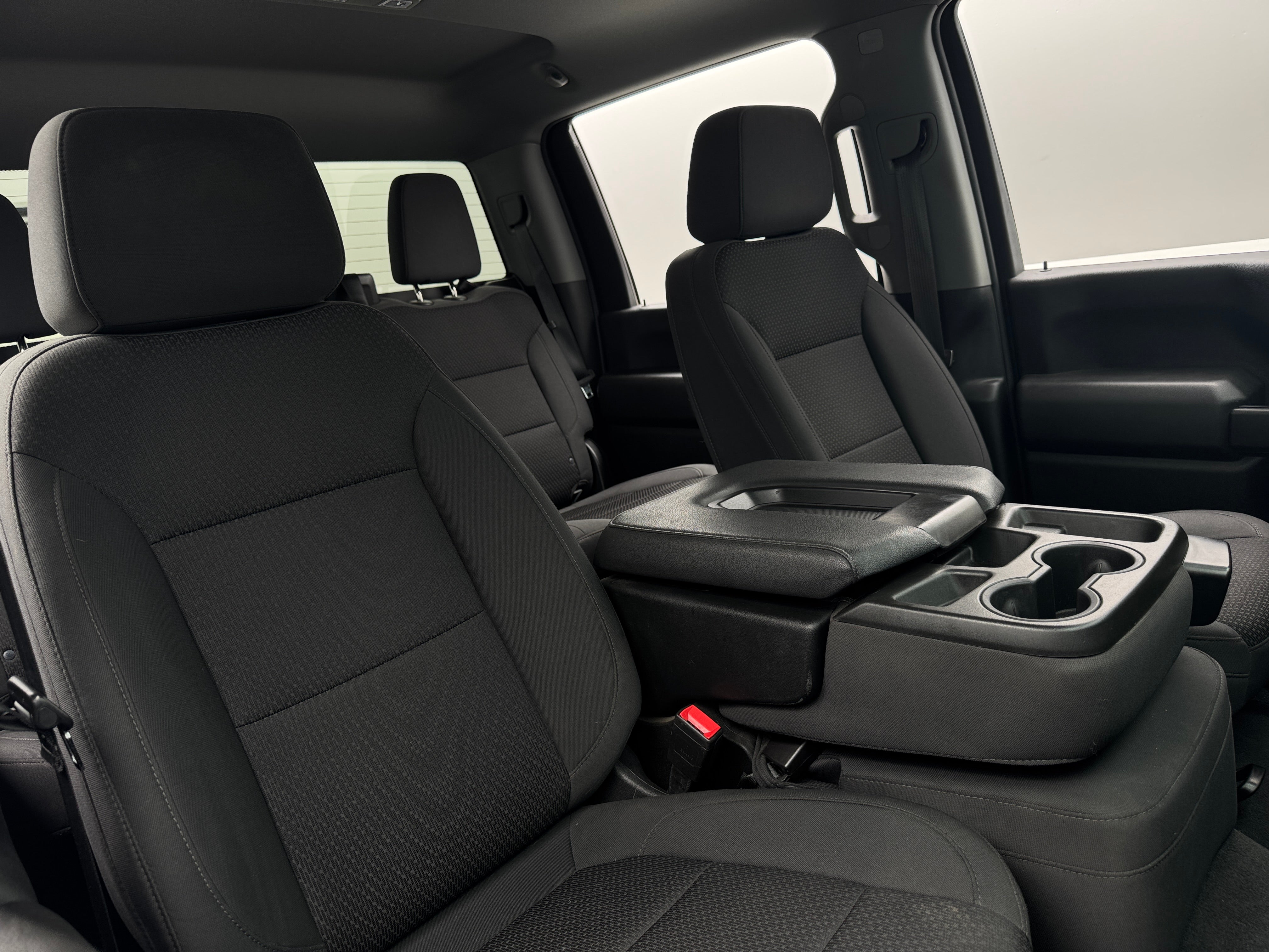 2022 Chevrolet Silverado 2500 Custom 2