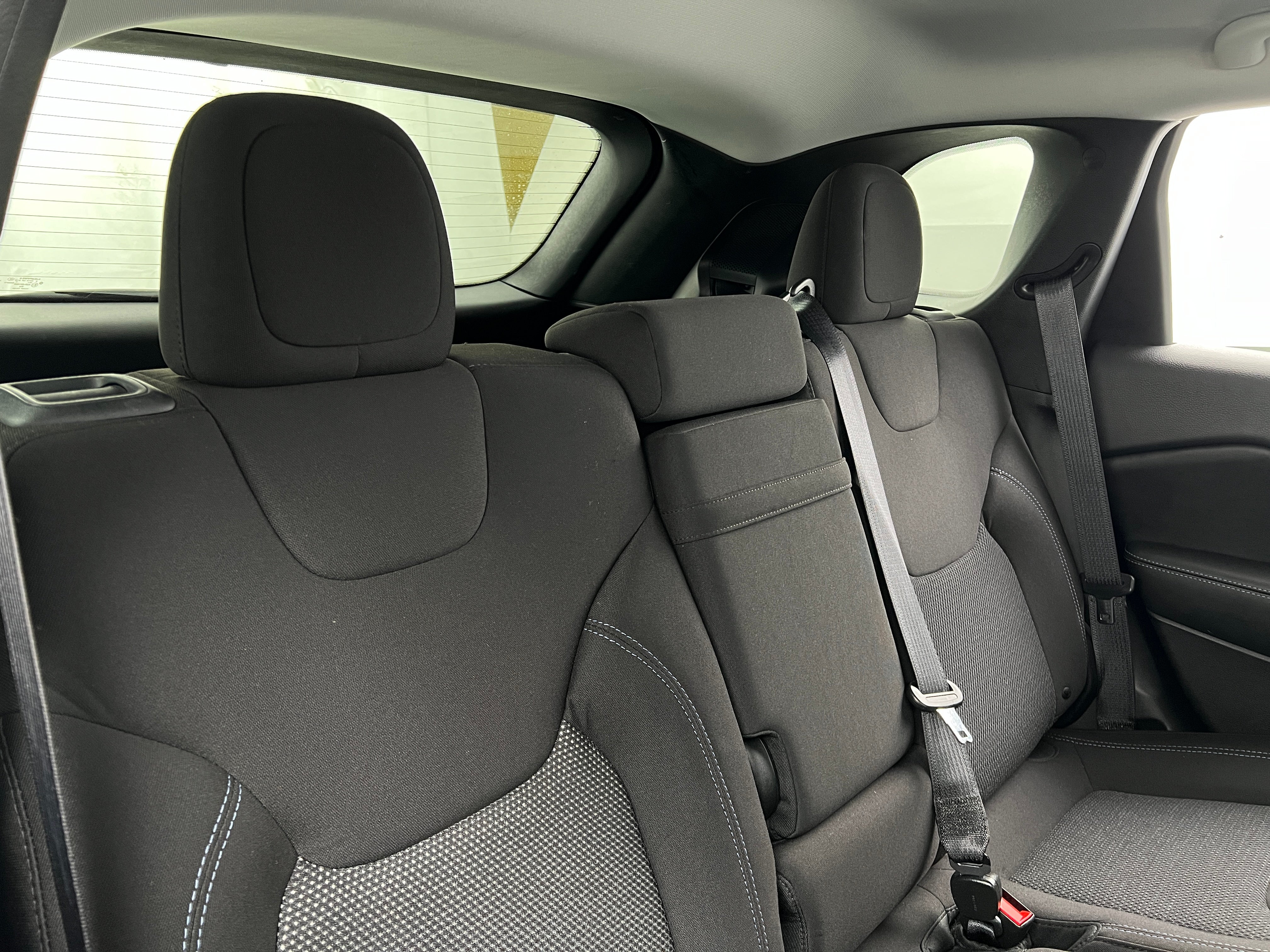 2019 Jeep Cherokee Latitude 6
