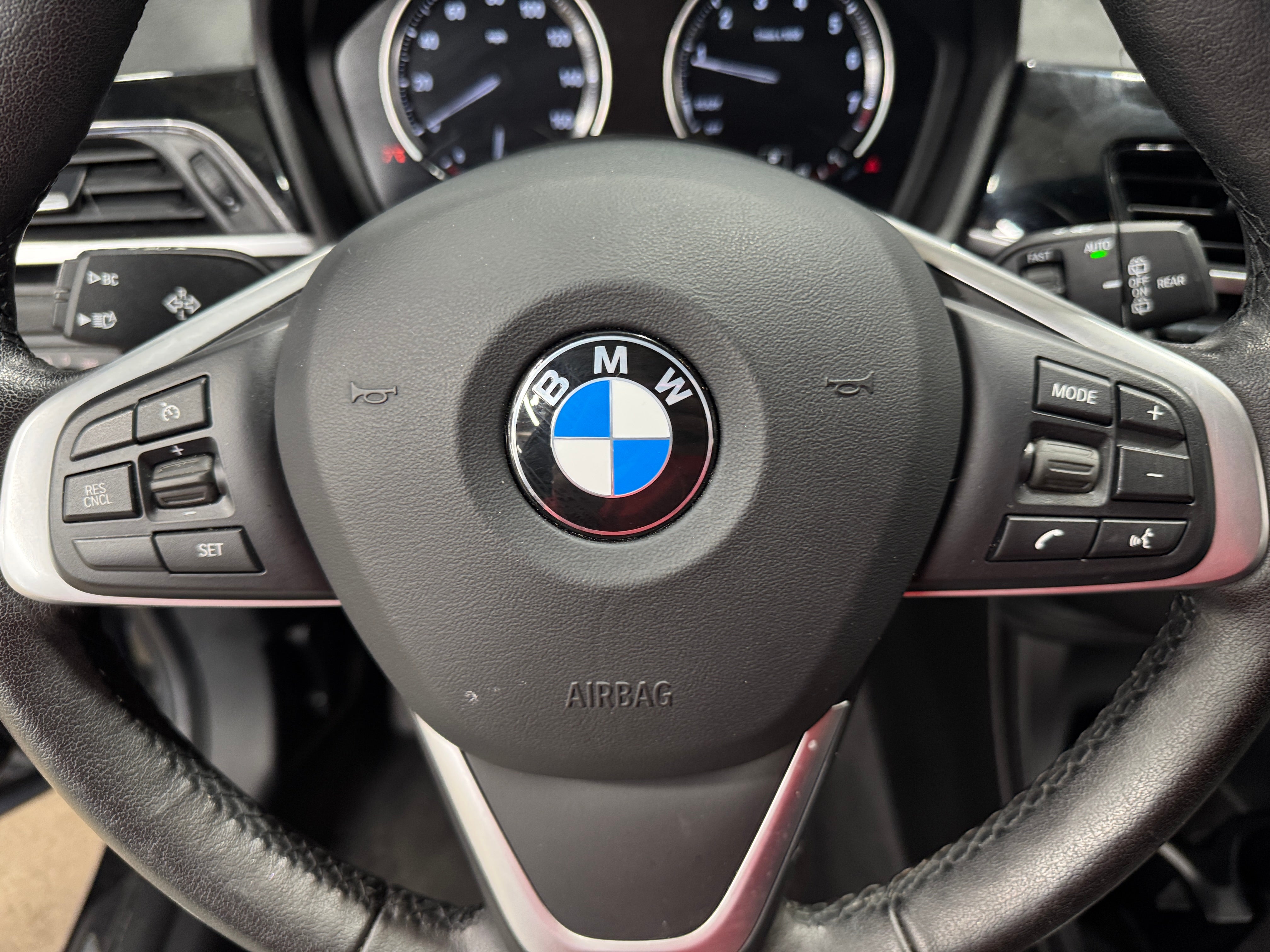 2022 BMW X1 xDrive28i 4