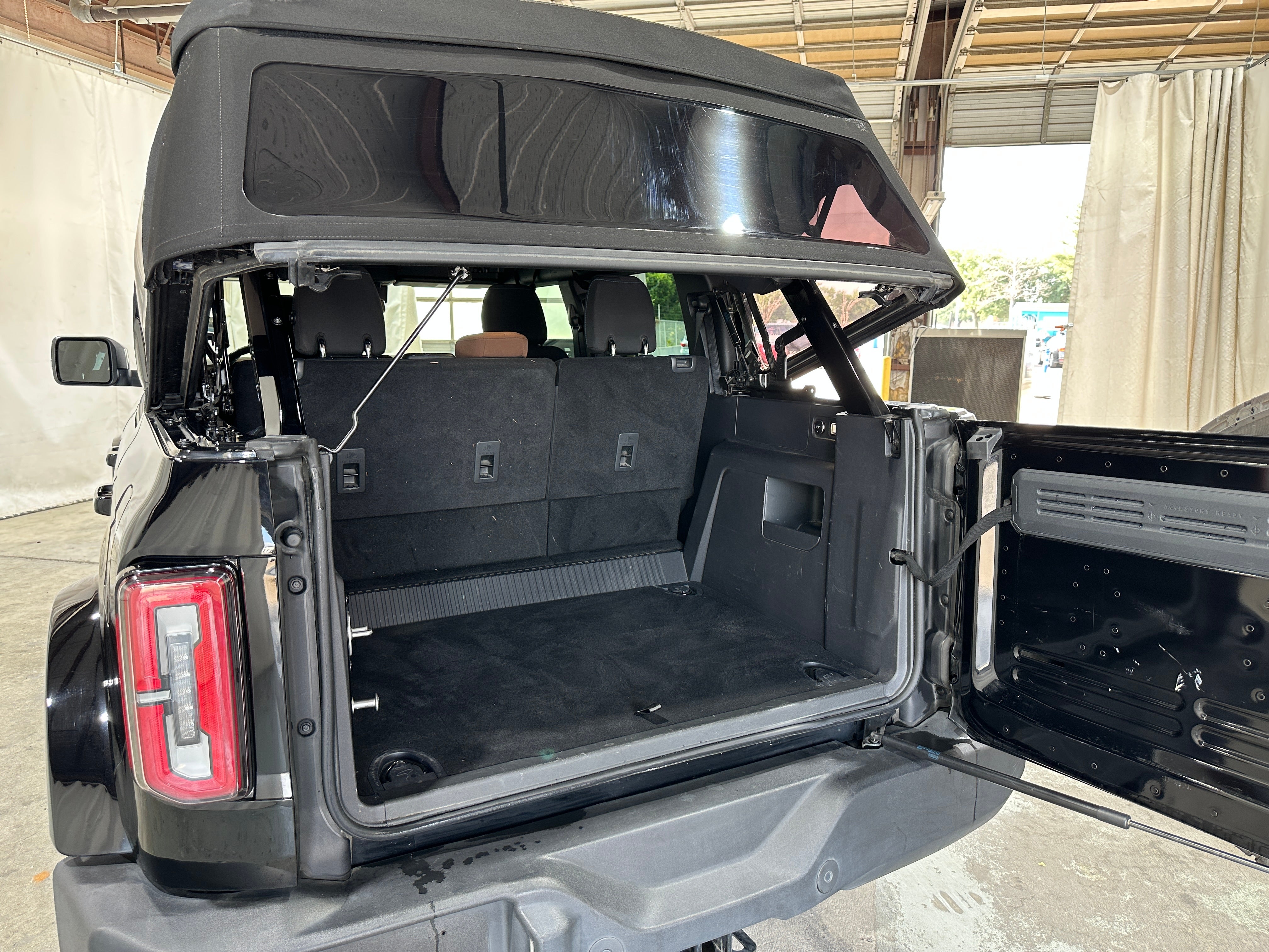 2021 Ford Bronco Outer Banks 7