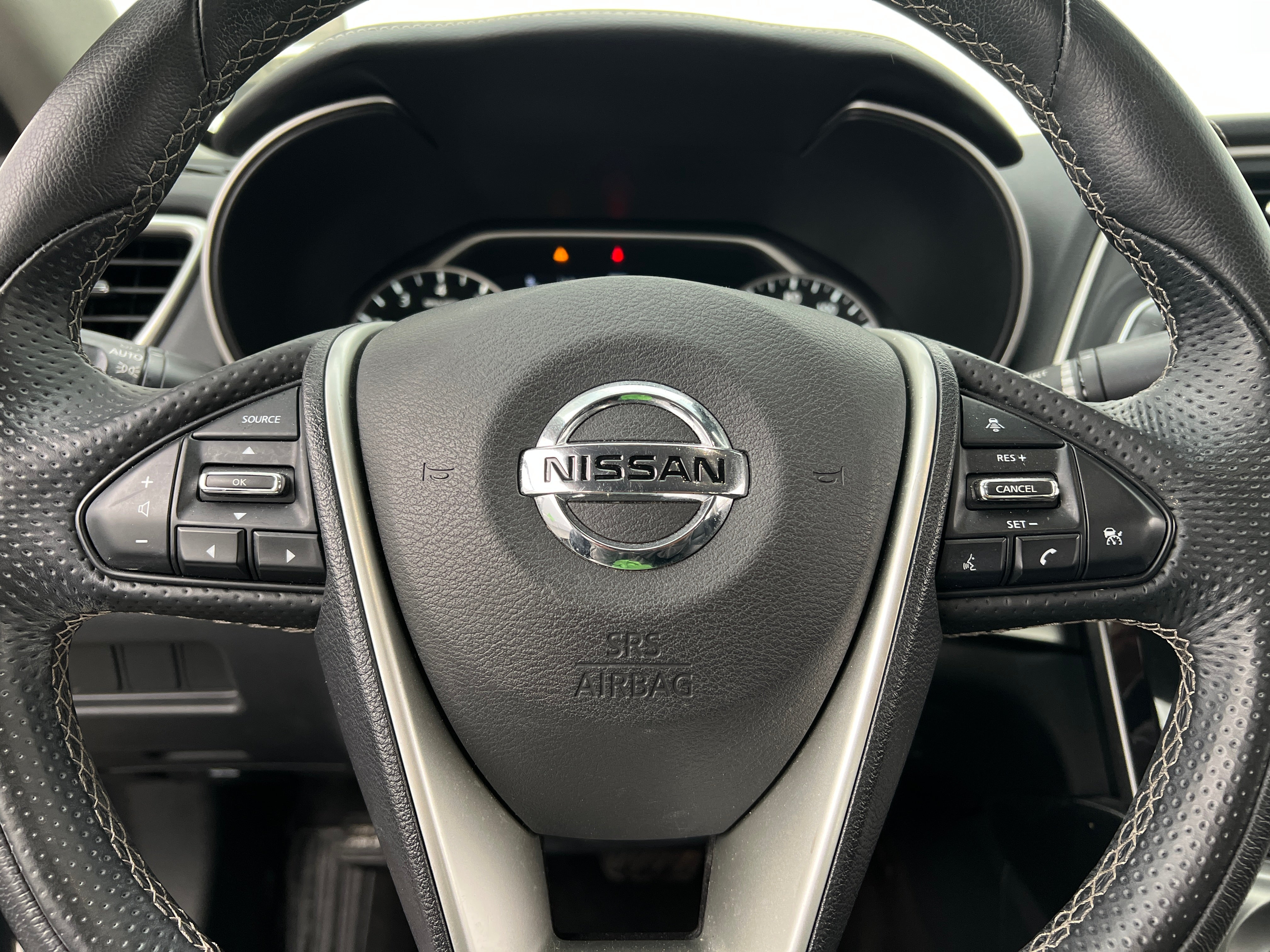 2022 Nissan Maxima SV 4