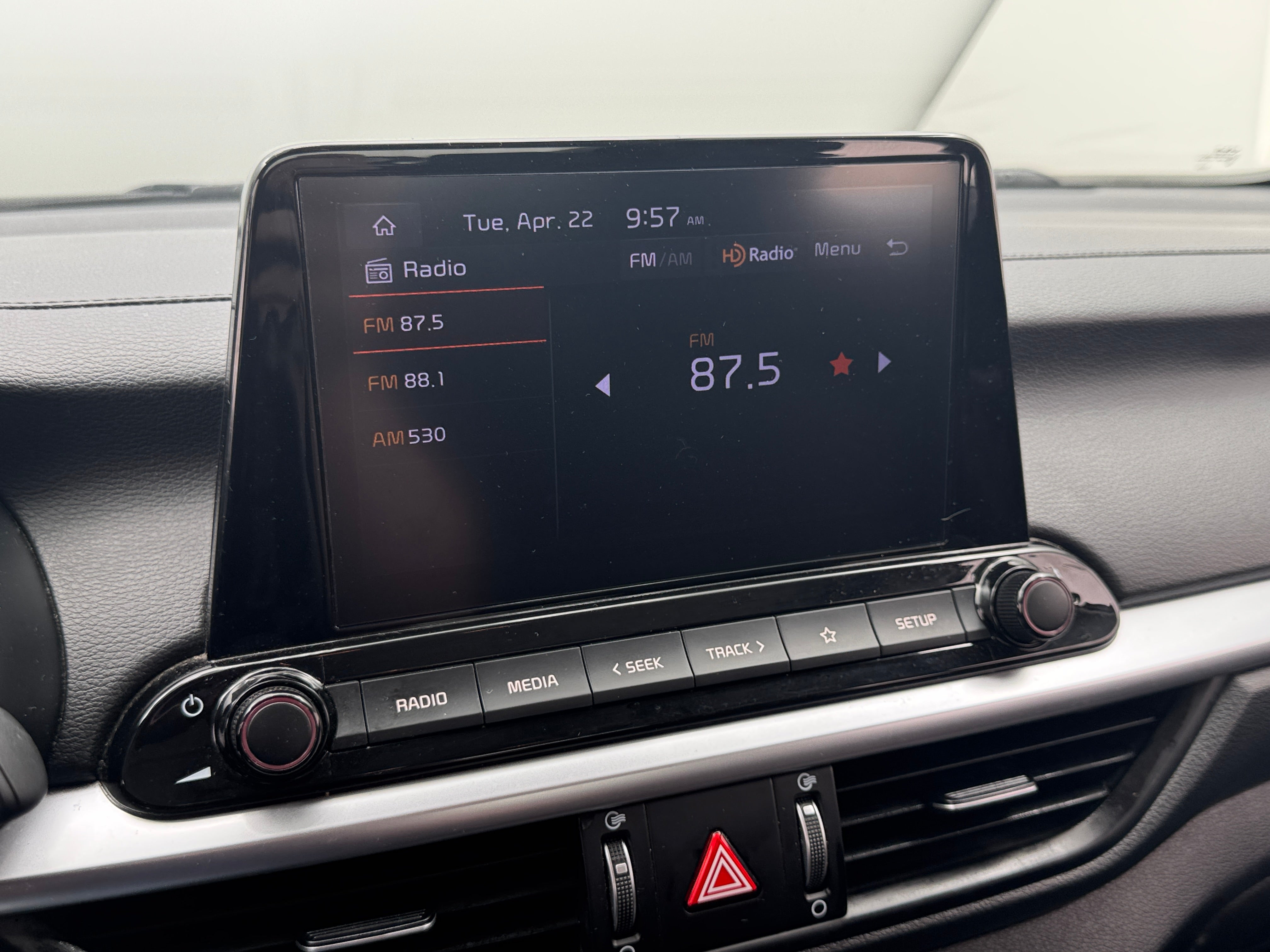 2023 Kia Forte LXS 4