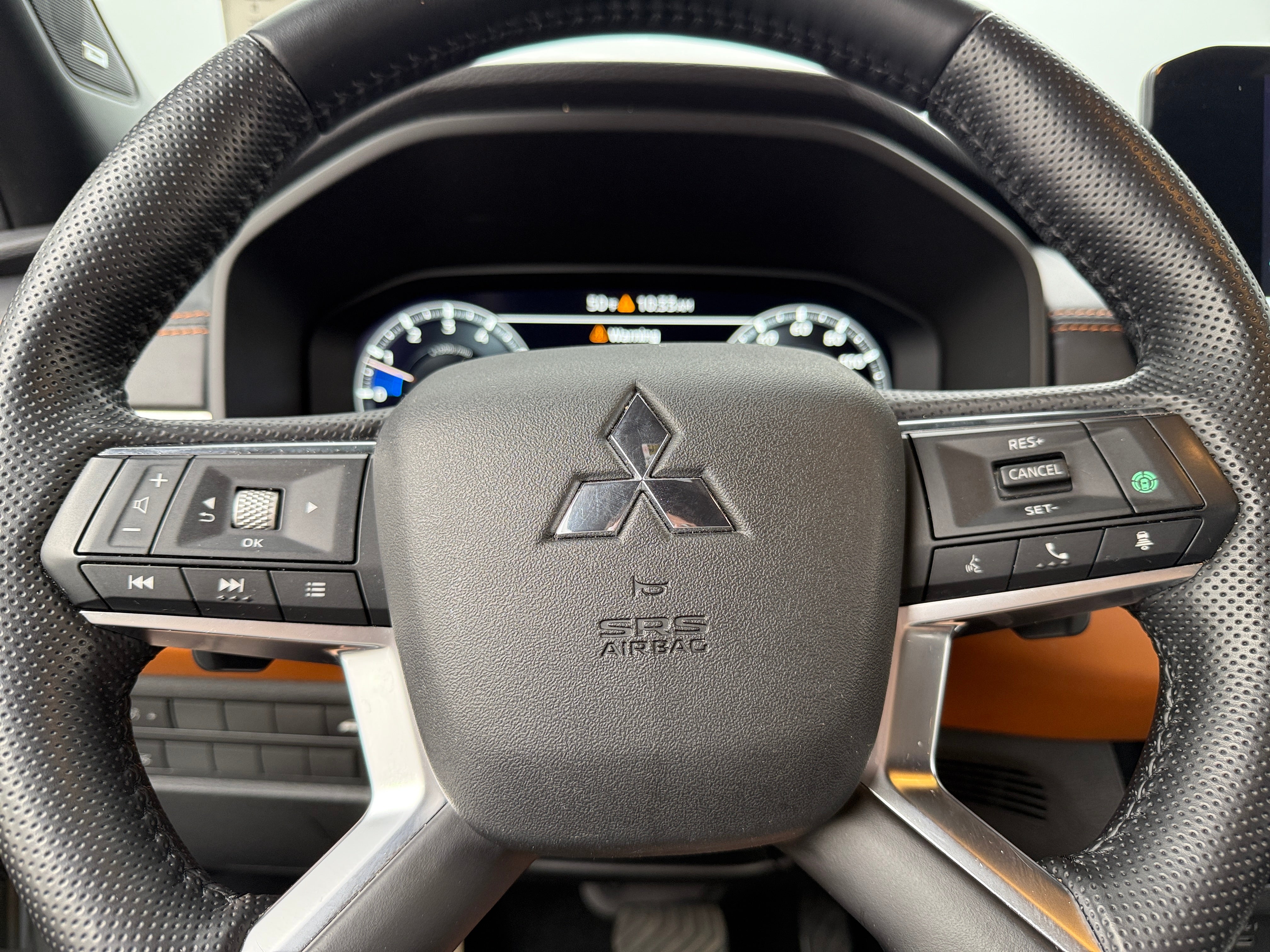 2022 Mitsubishi Outlander SEL 4
