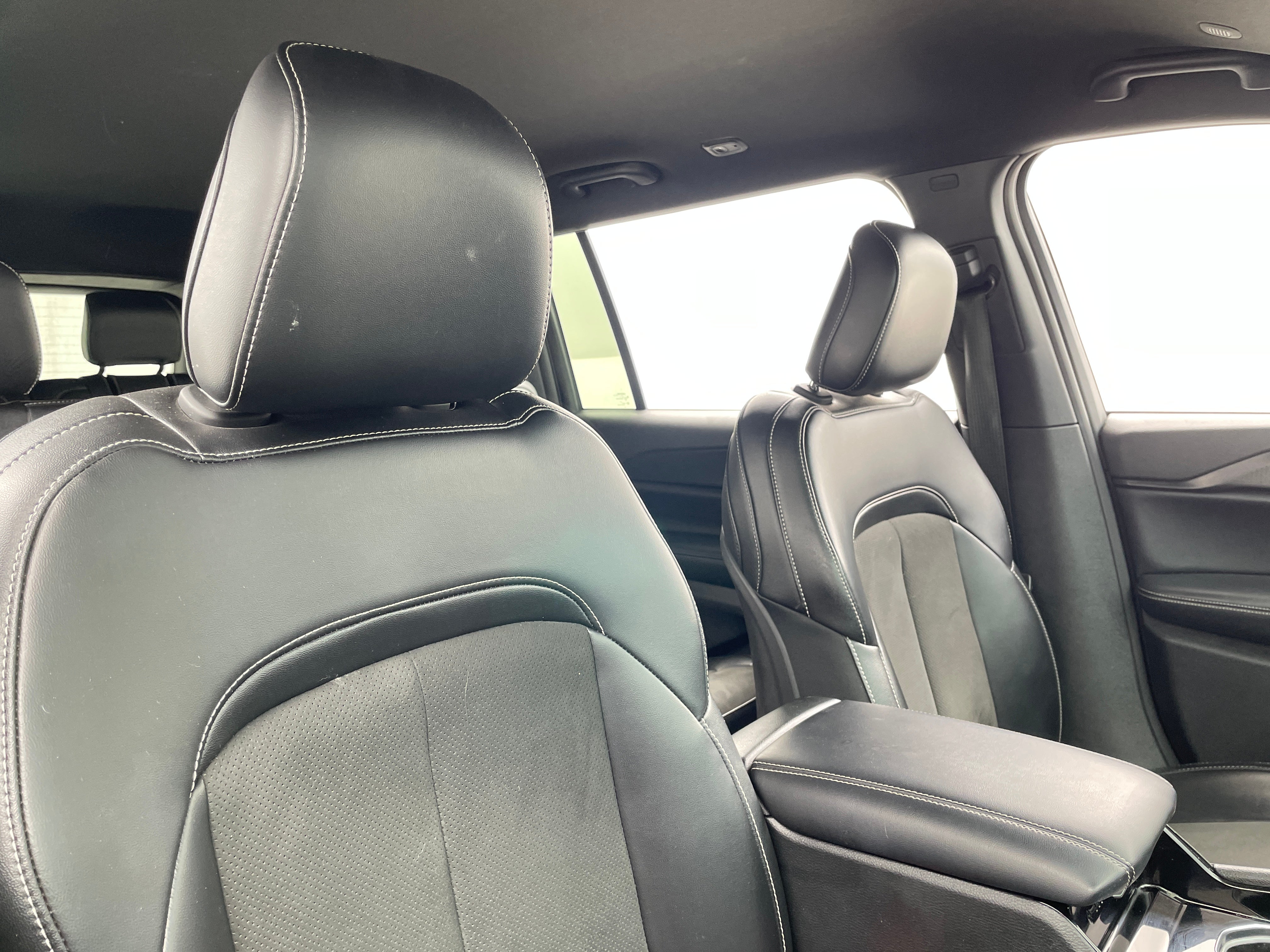 2023 Jeep Grand Cherokee L Altitude 2