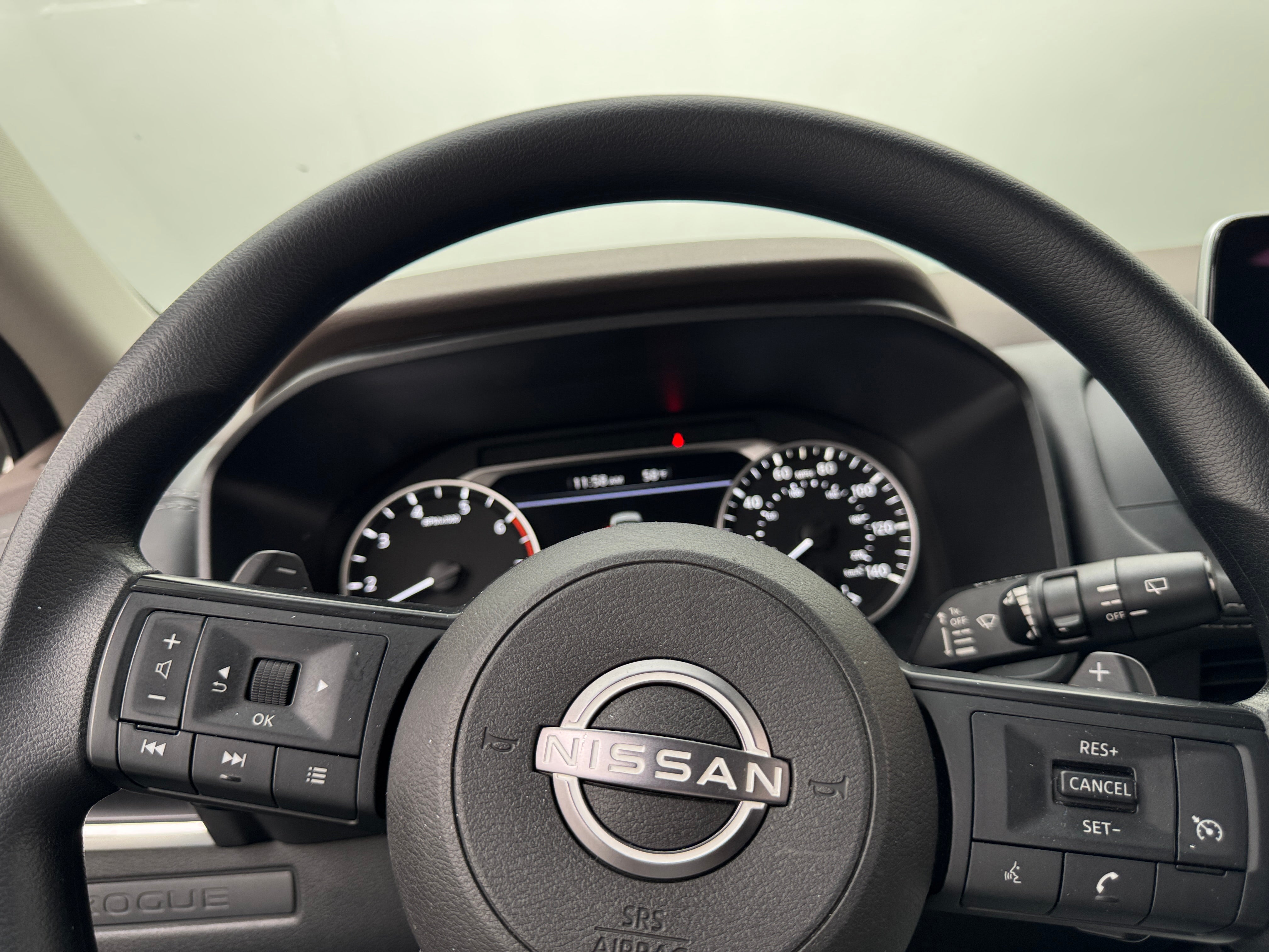 2023 Nissan Rogue S 5