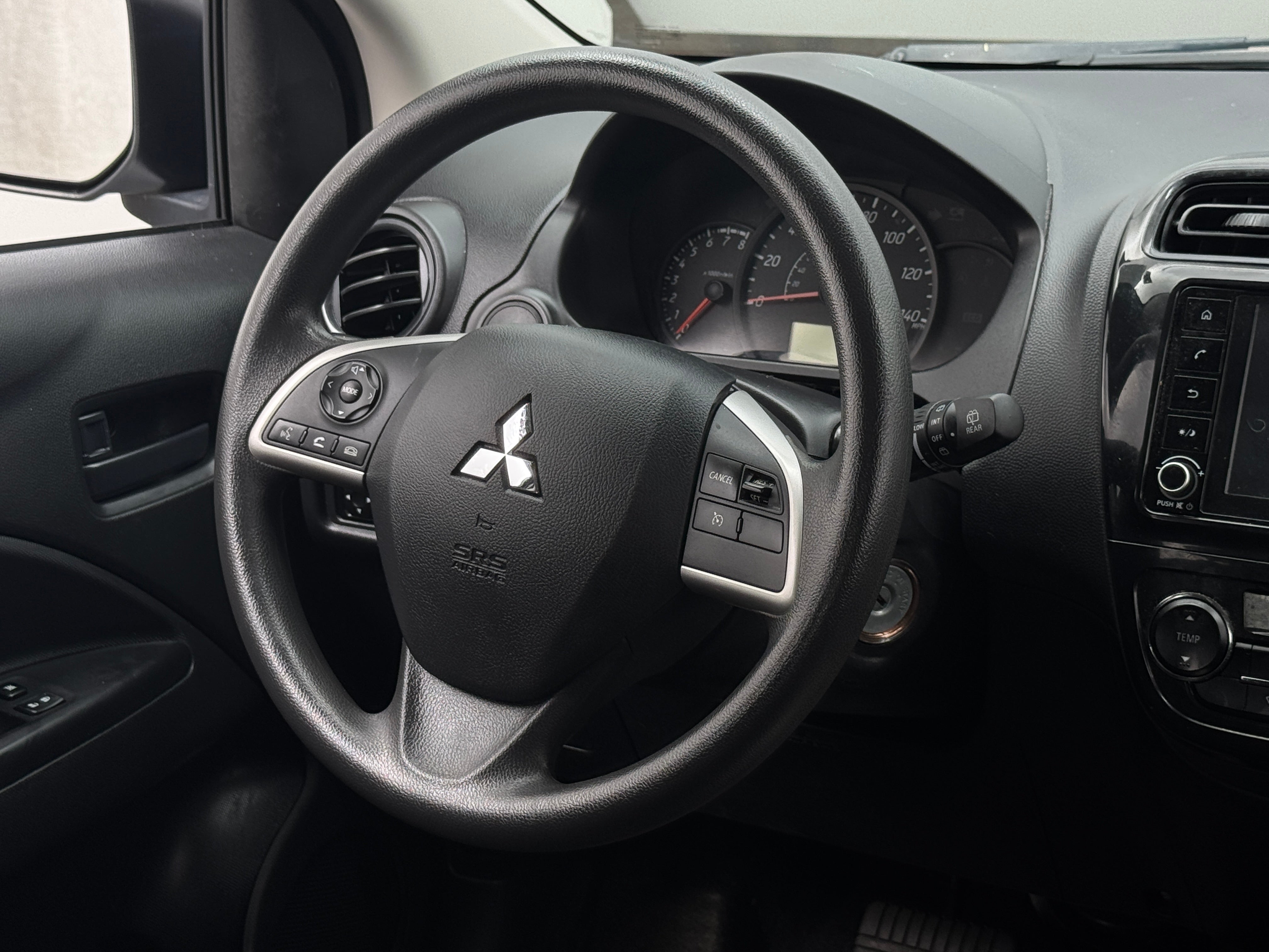 2022 Mitsubishi Mirage ES 5