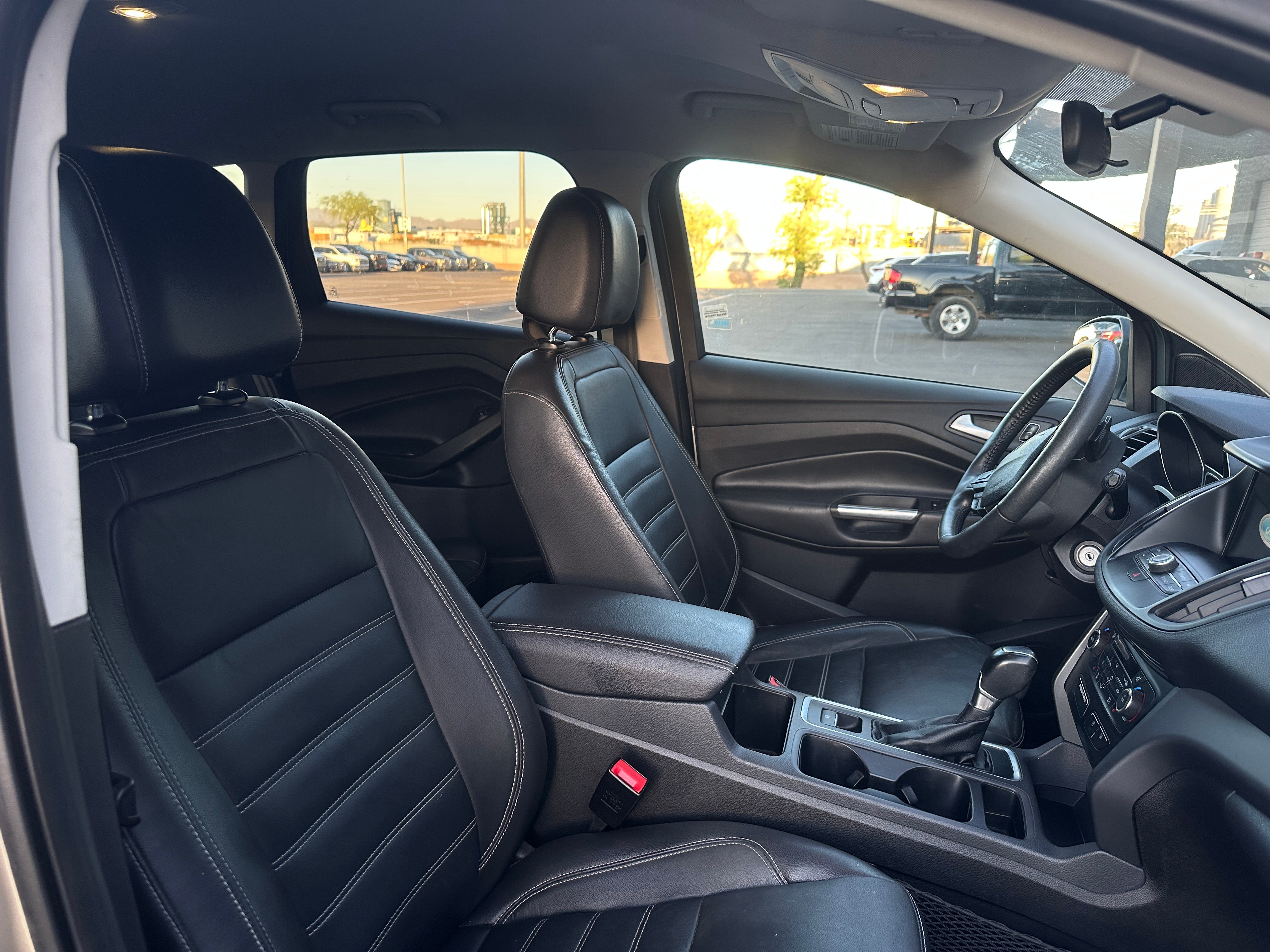 2017 Ford Escape SE 2