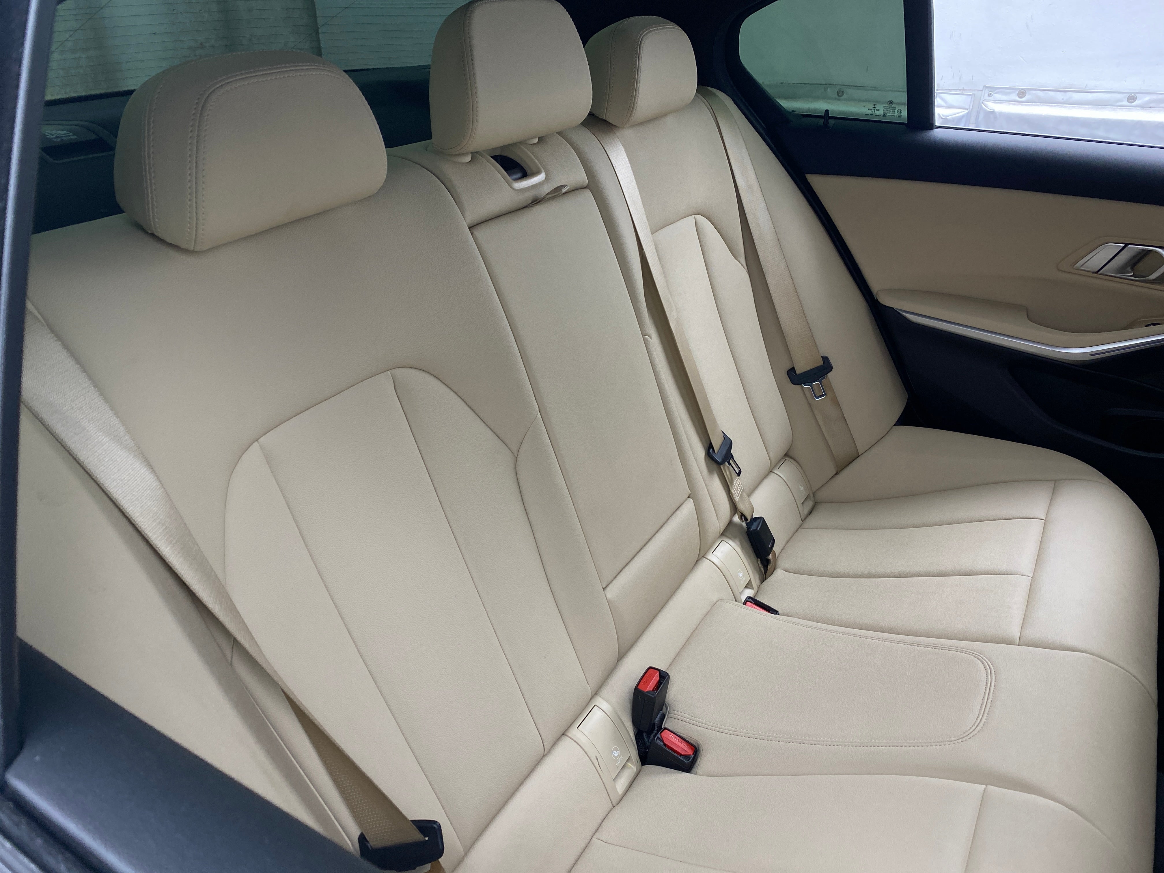 2021 BMW 3 Series 330i 5