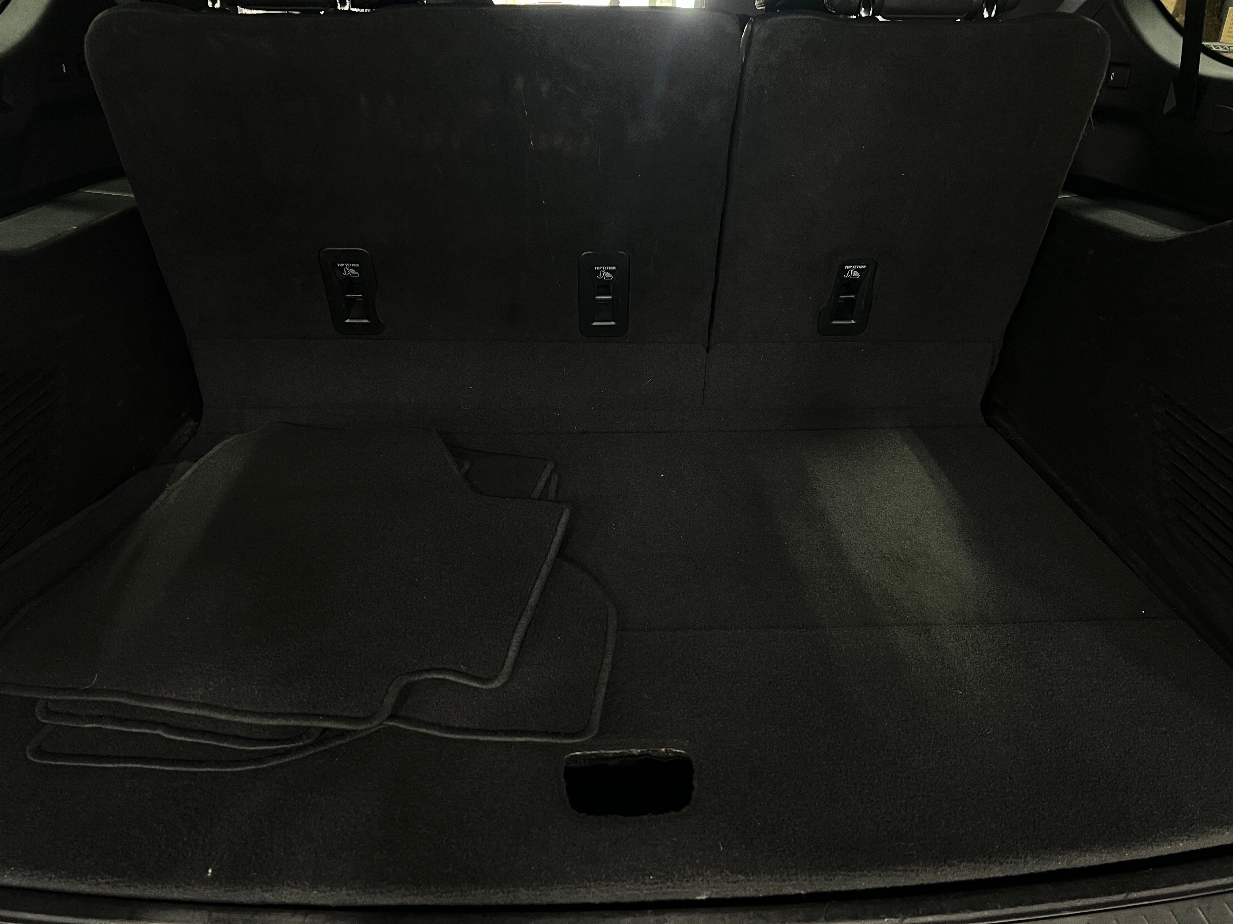 2023 Chevrolet Suburban Premier 6