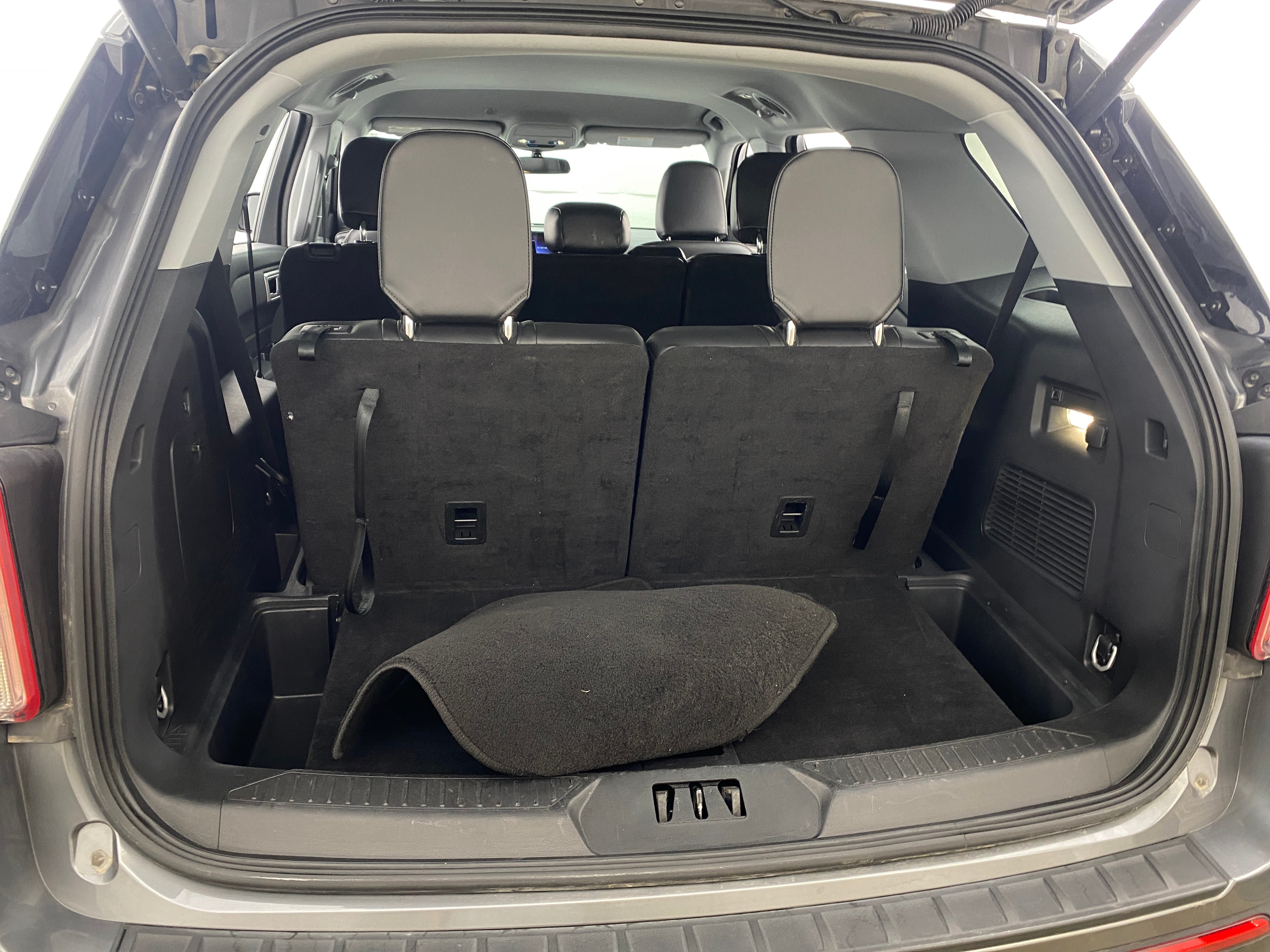 2024 Ford Explorer XLT 7