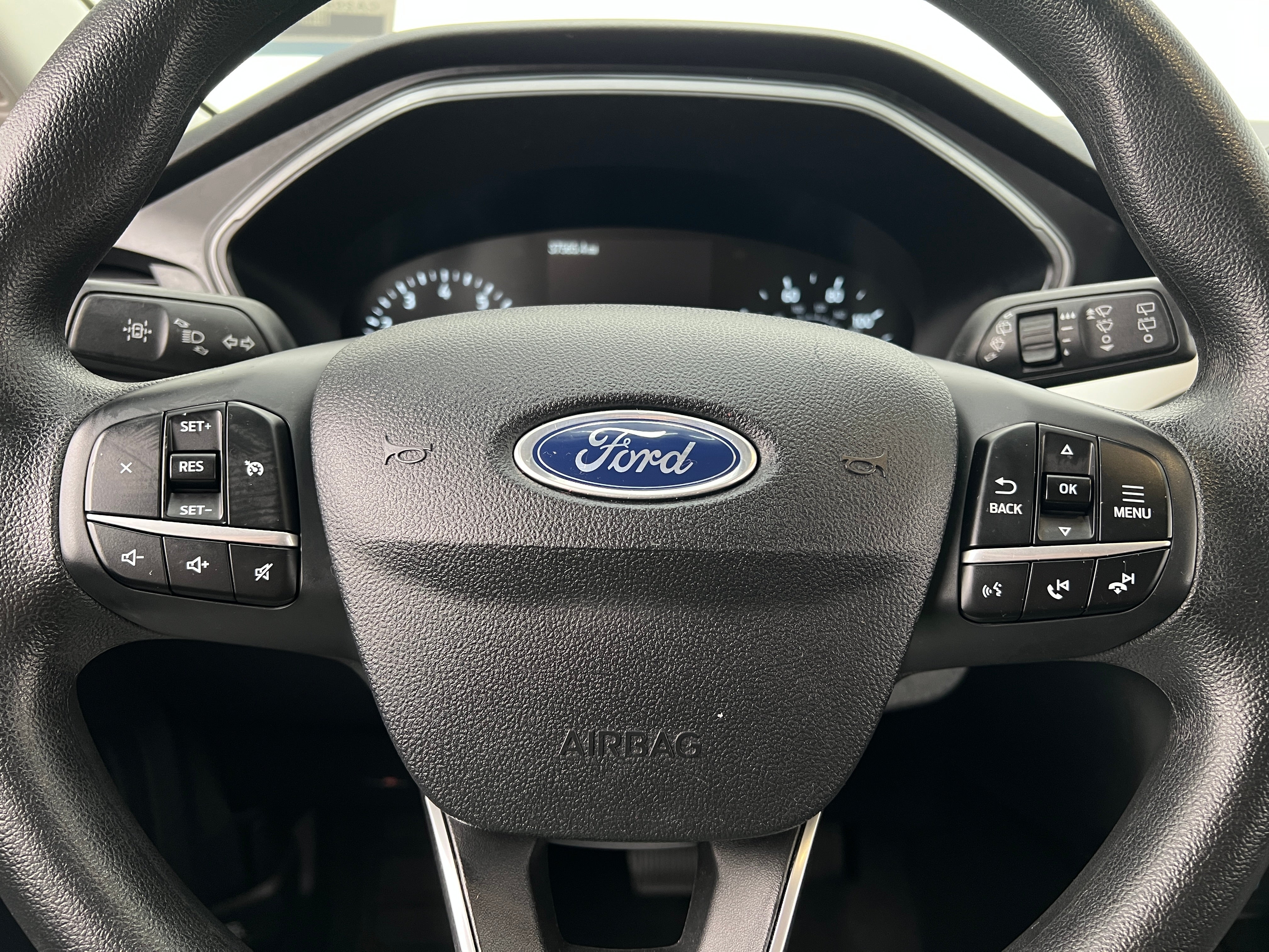 2021 Ford Escape S 5