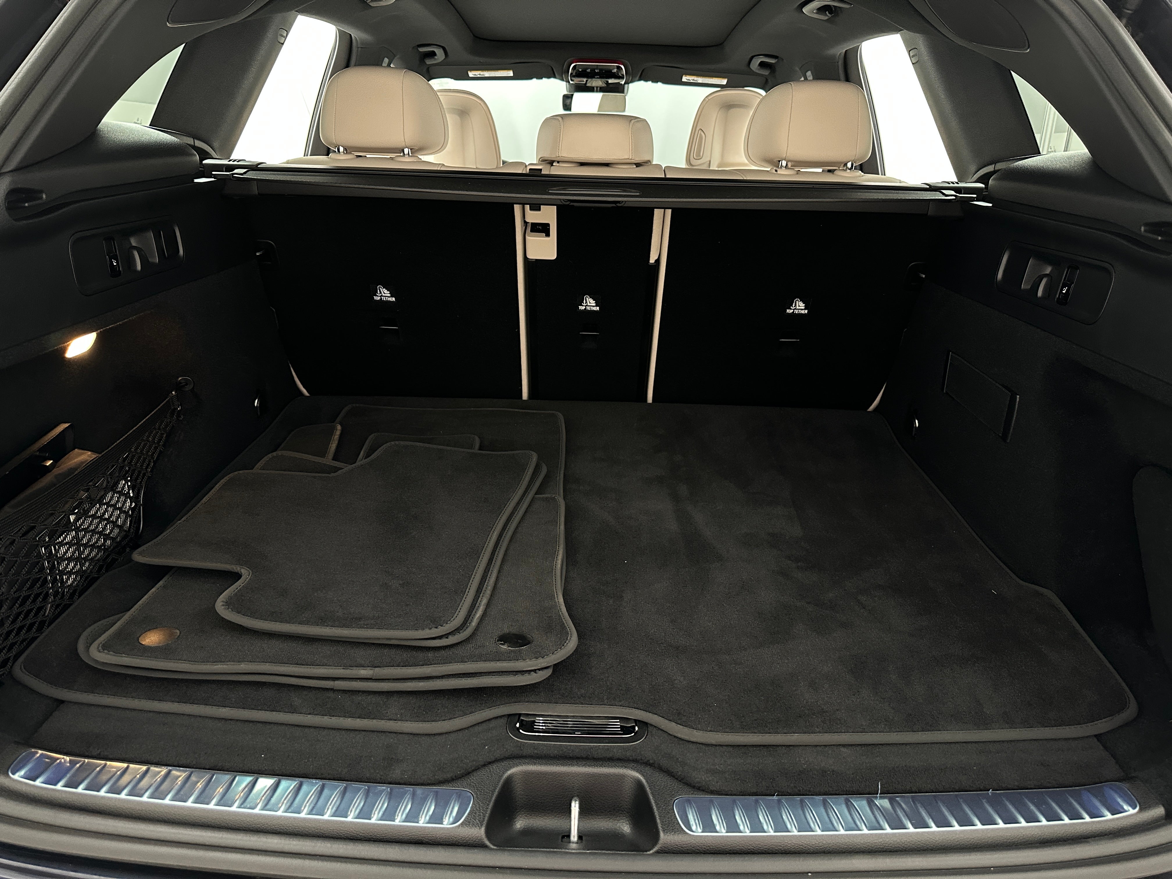 2024 Mercedes-Benz GLC 300 6