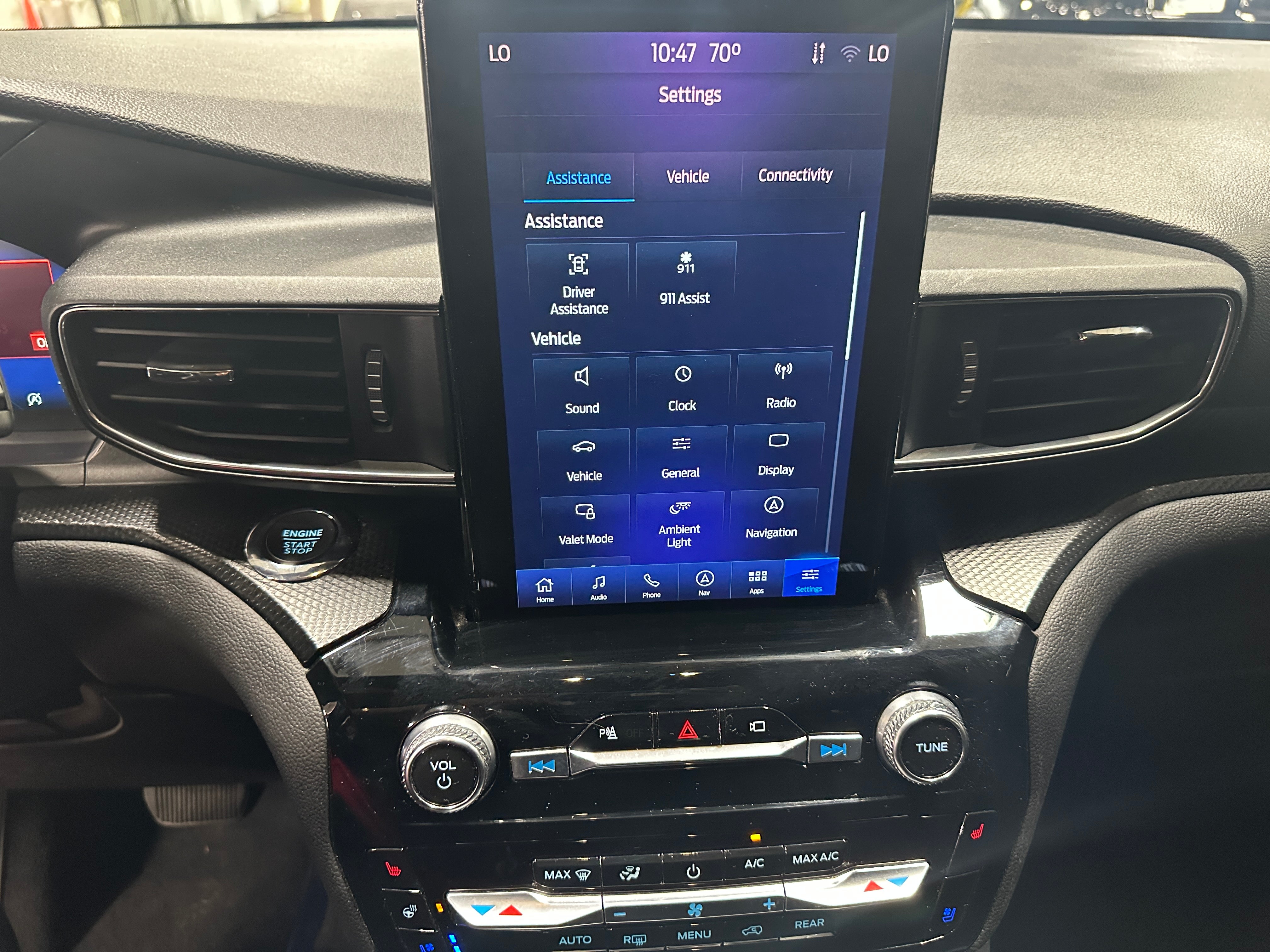 2022 Ford Explorer ST 3