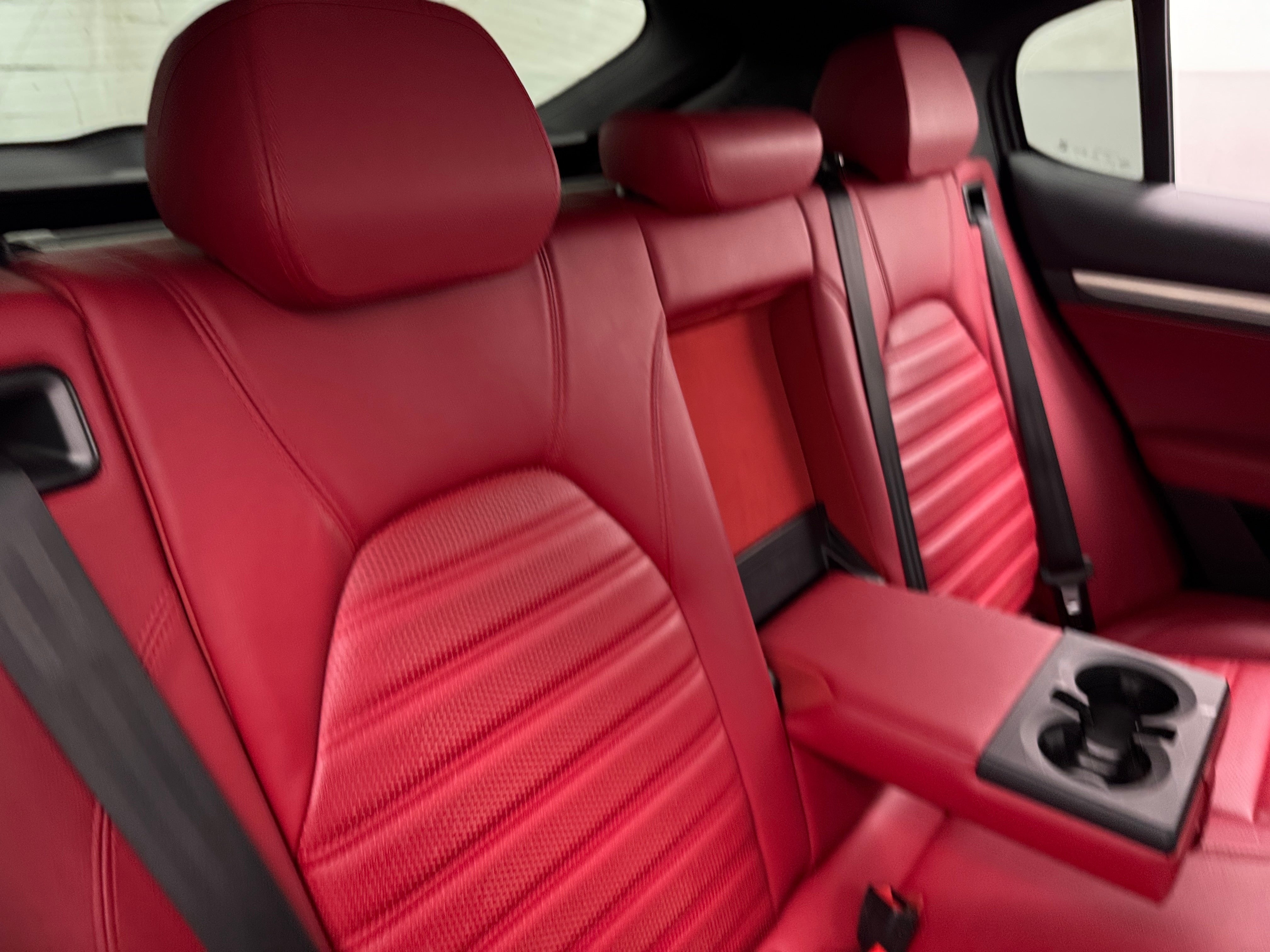 2021 Alfa Romeo Stelvio Ti 5
