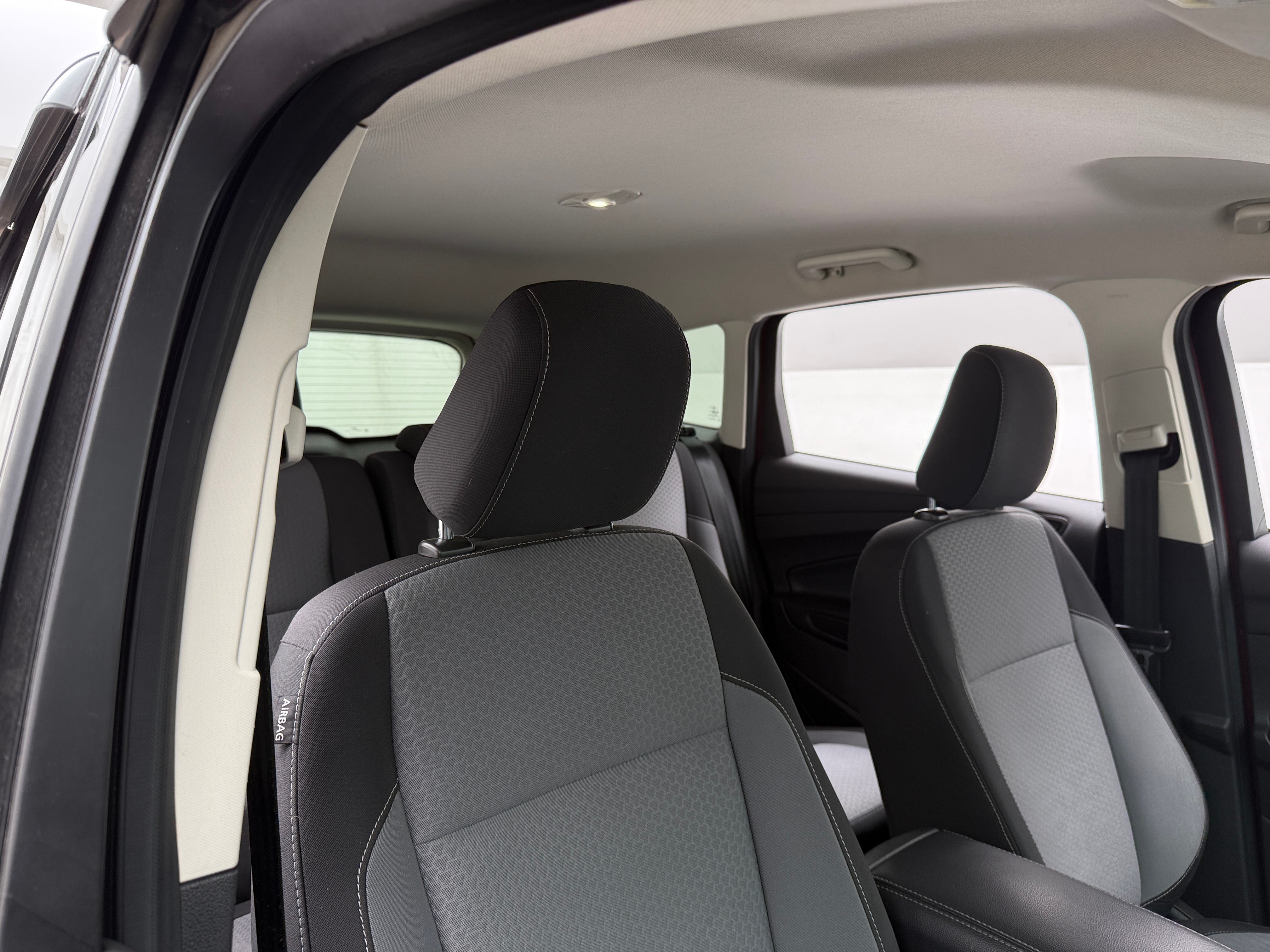 2018 Ford Escape SE 2