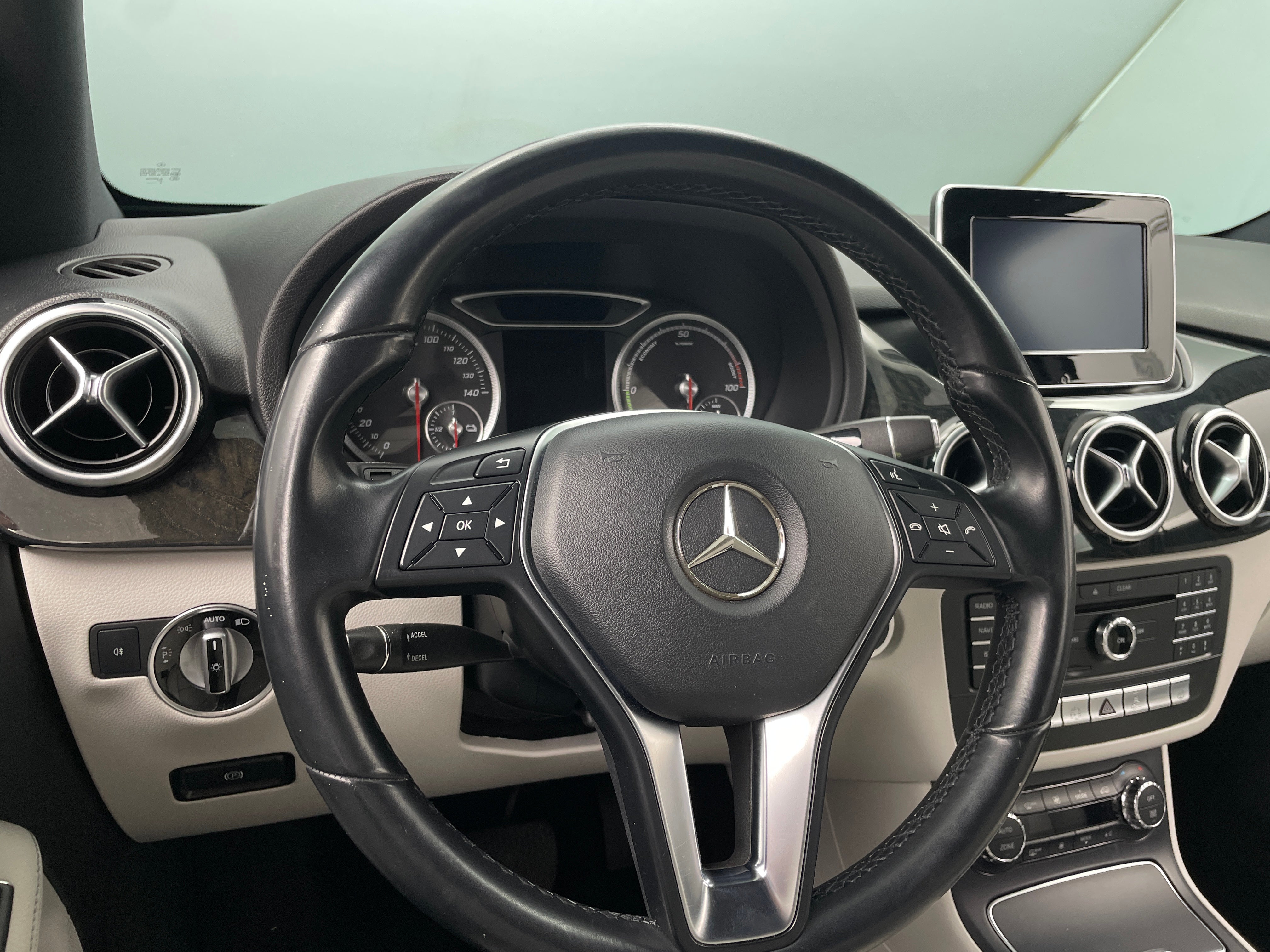 2017 Mercedes-Benz B-Class B 250e 4