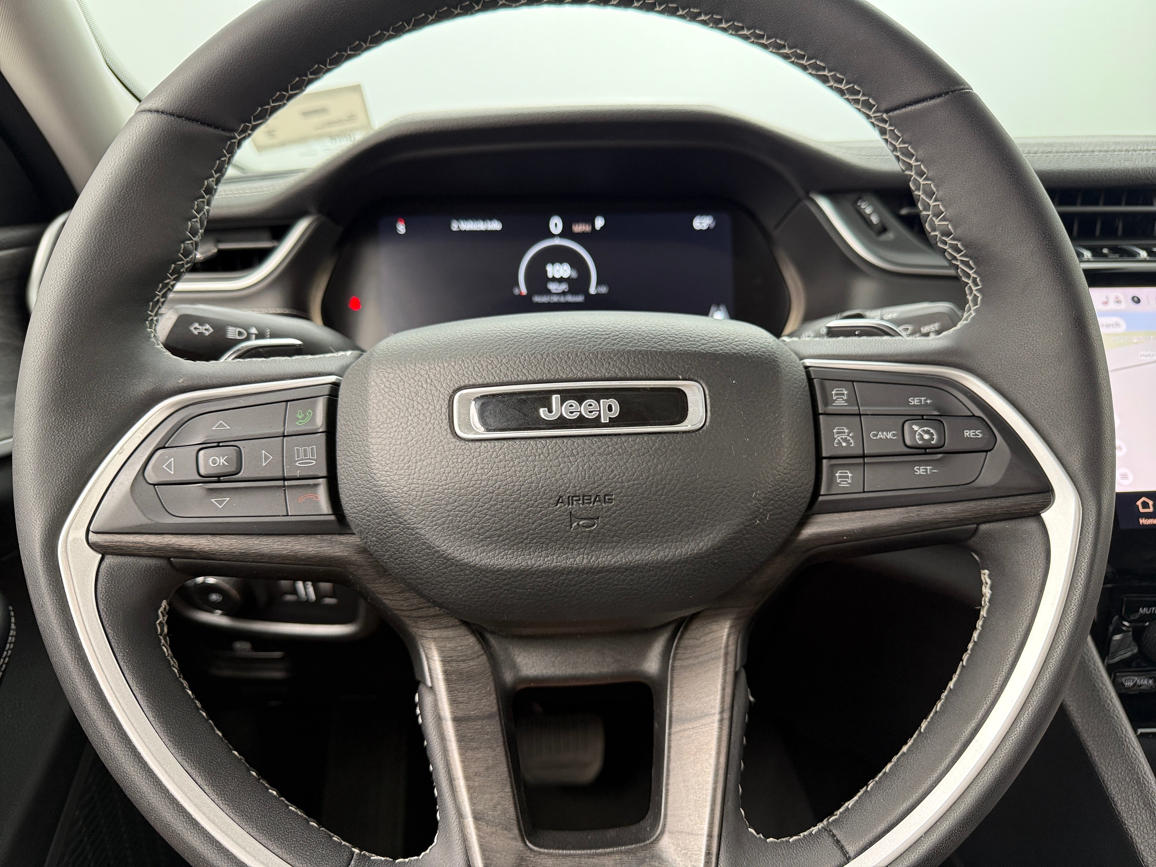 2024 Jeep Grand Cherokee L Limited Edition 4