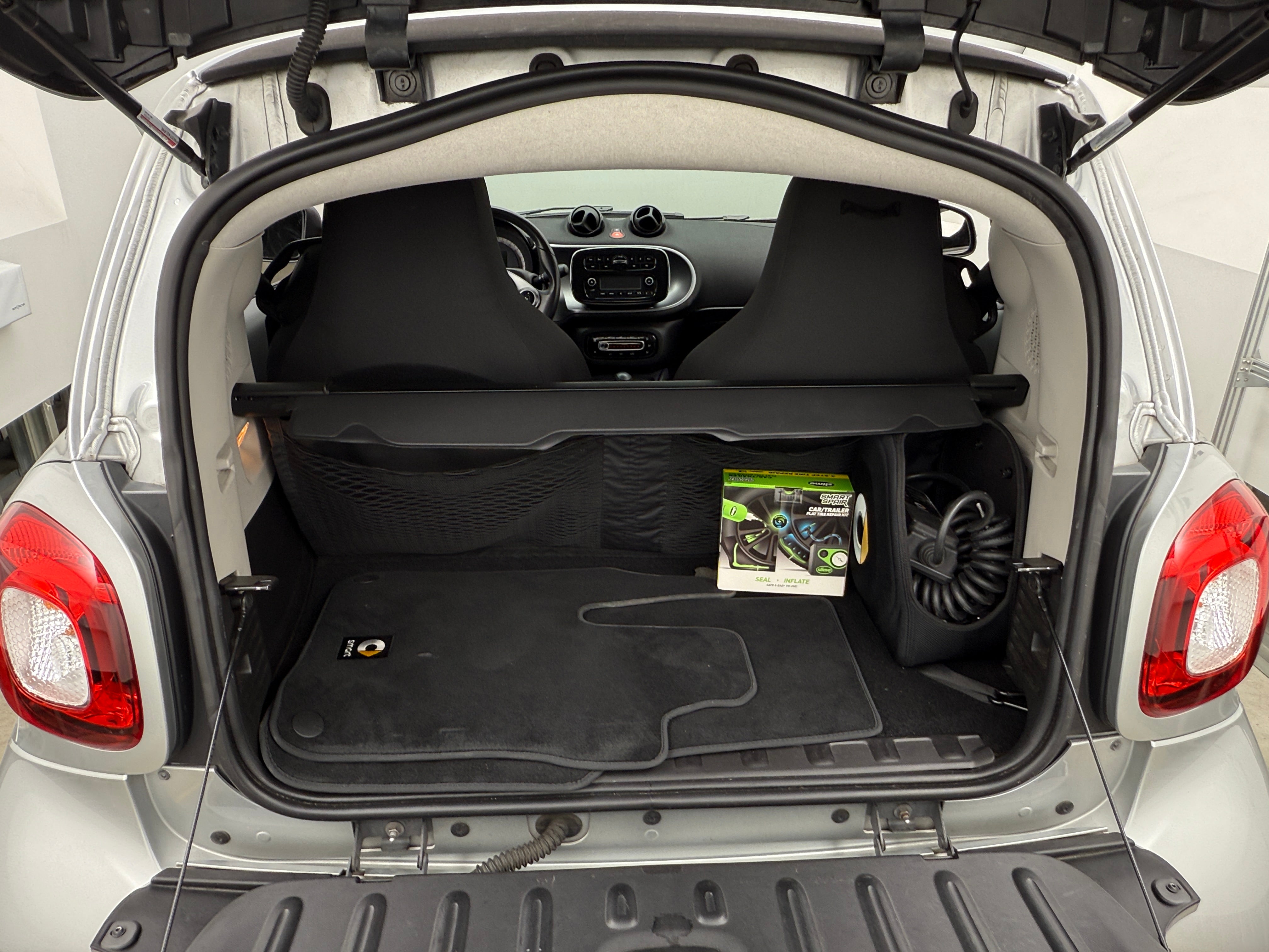 2018 smart fortwo Passion 6