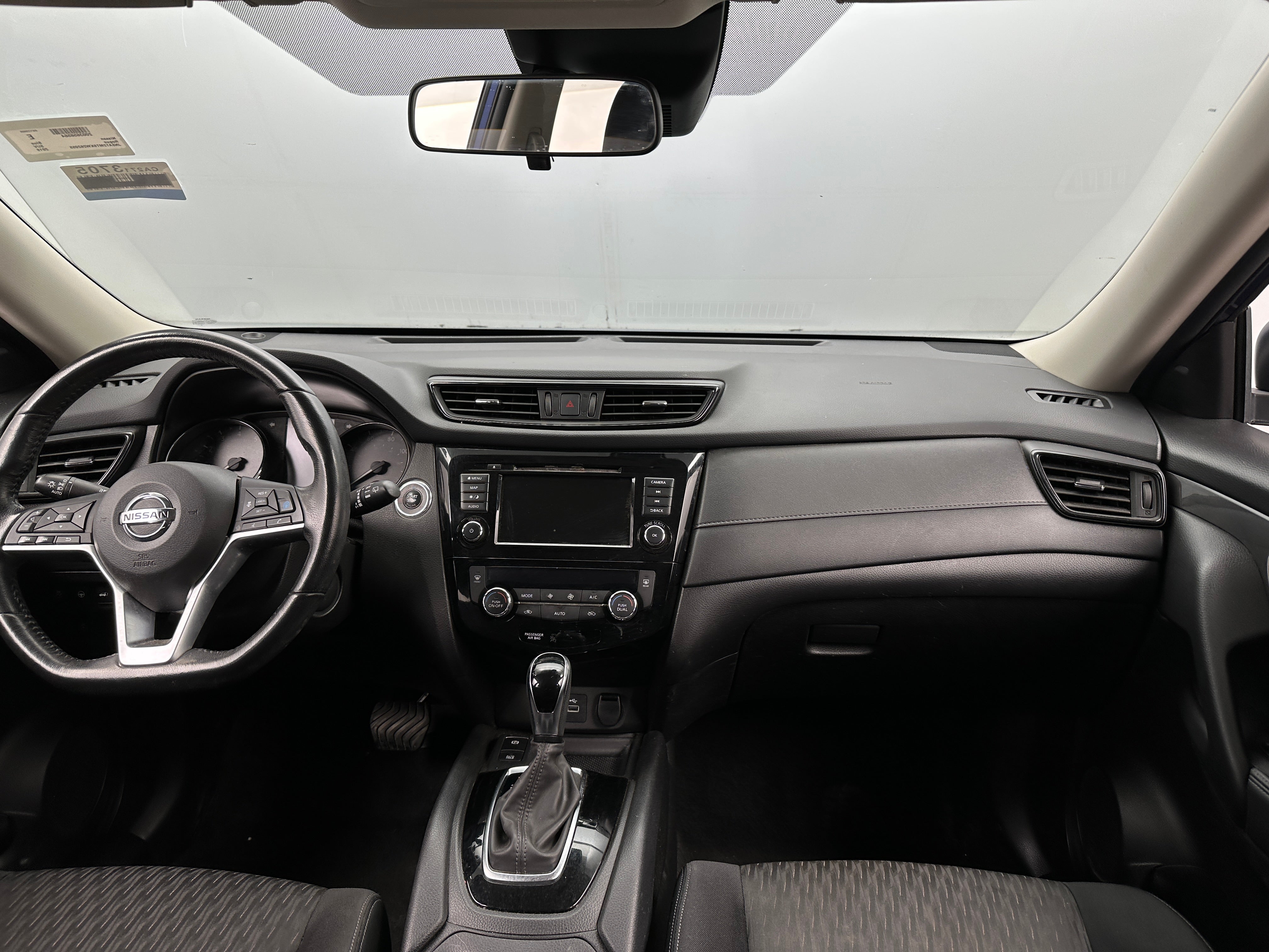 2019 Nissan Rogue SV 3
