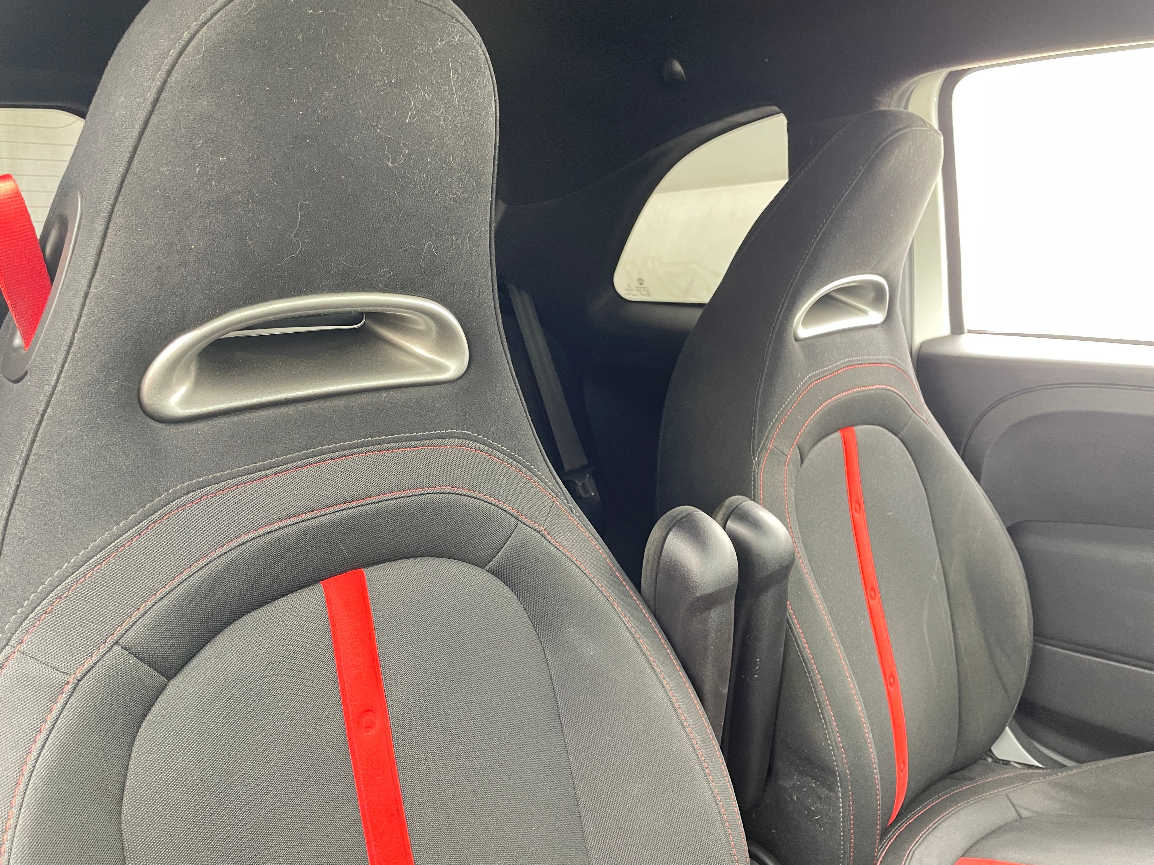 2015 Fiat 500 Abarth 2