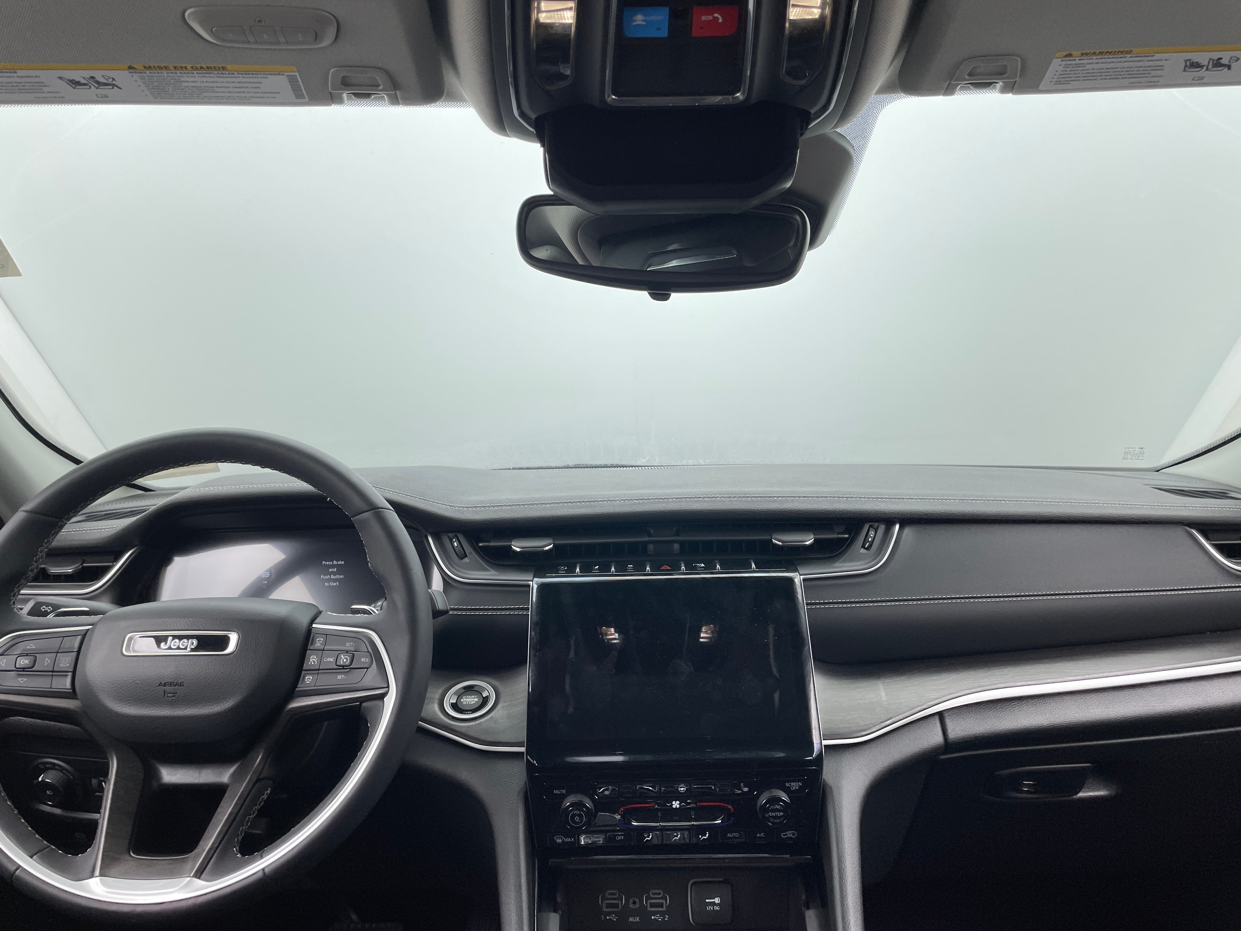 2023 Jeep Grand Cherokee L Limited Edition 2