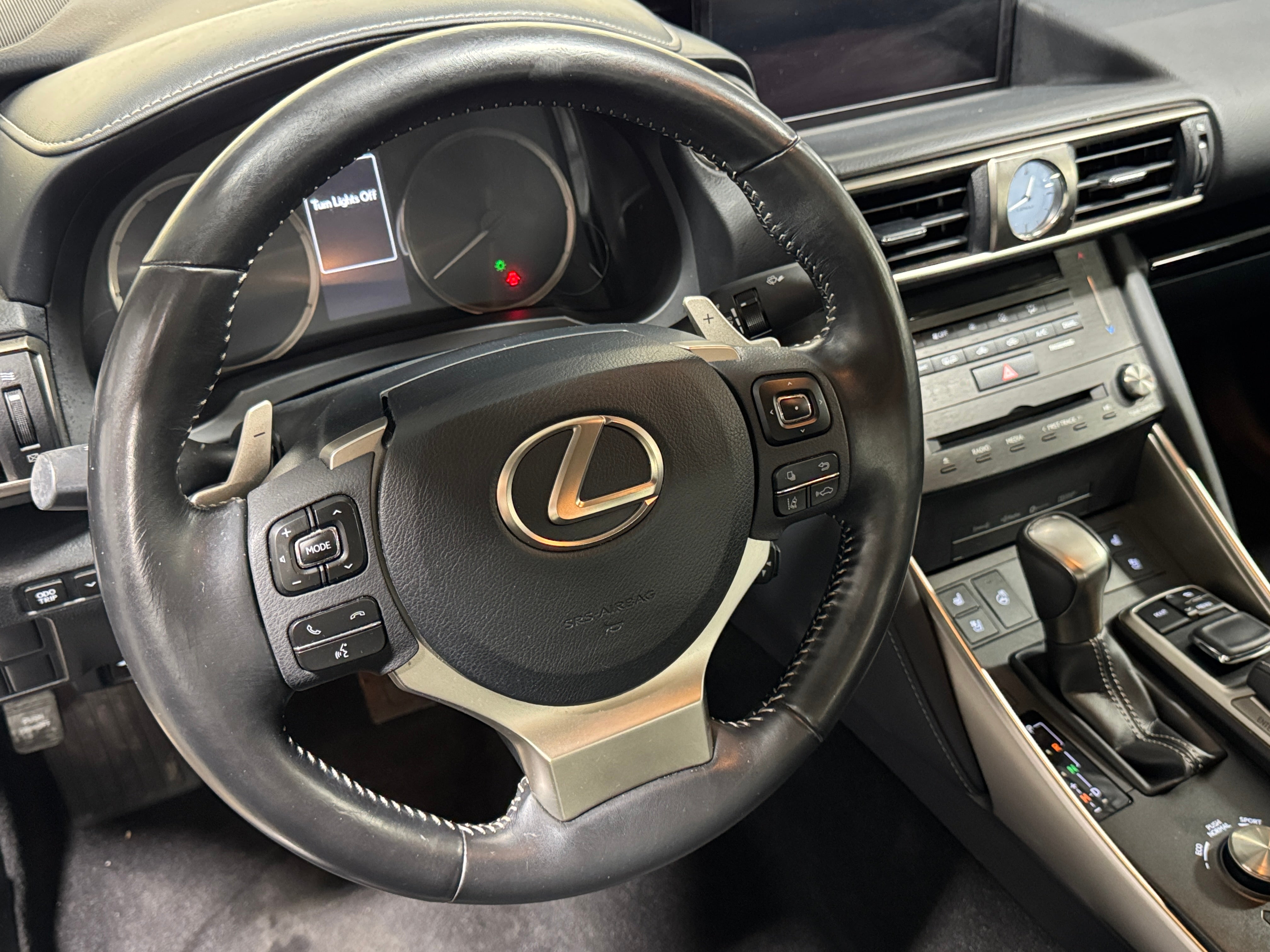 2019 Lexus IS 300 4