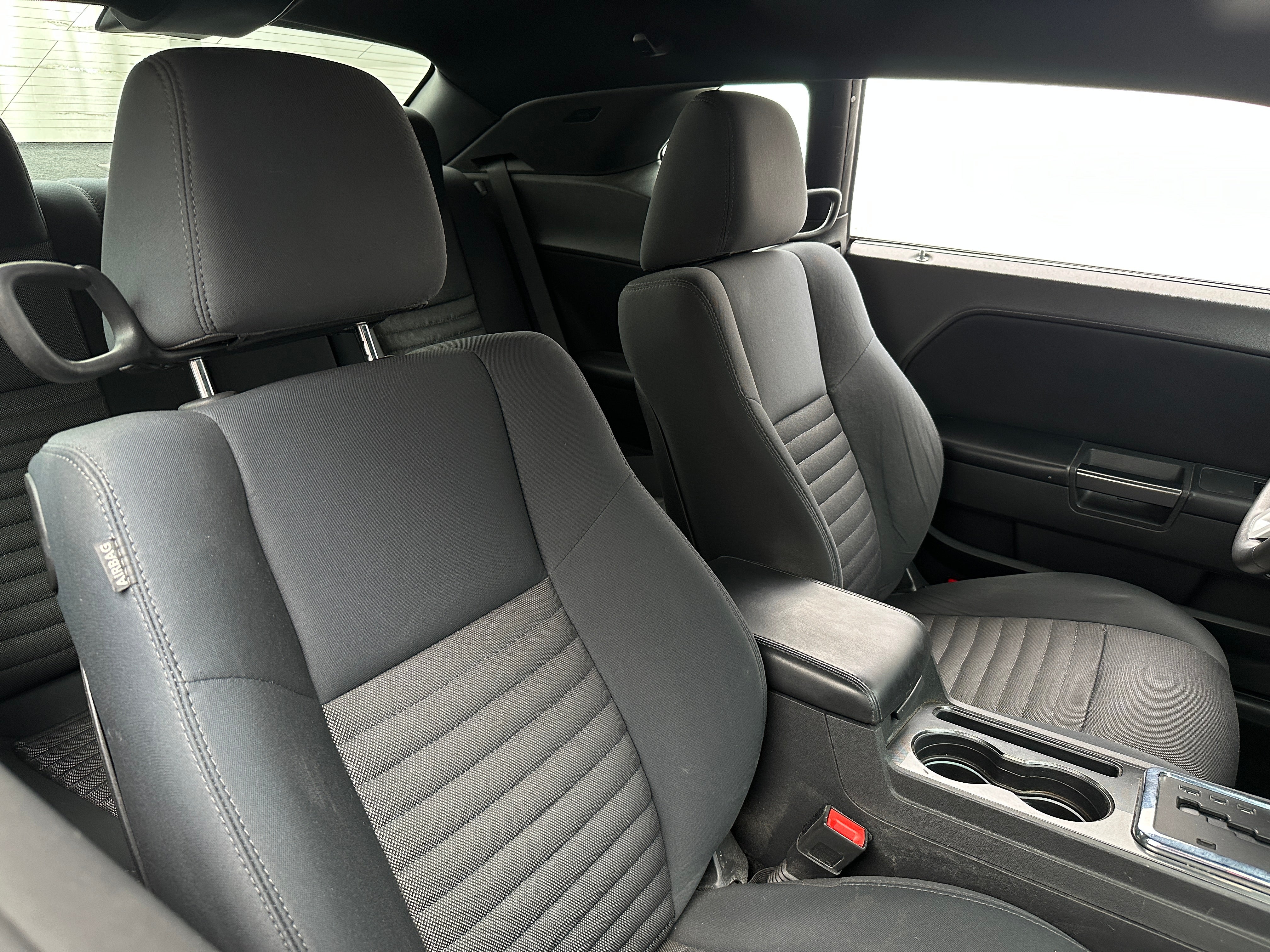 2013 Dodge Challenger SXT 2