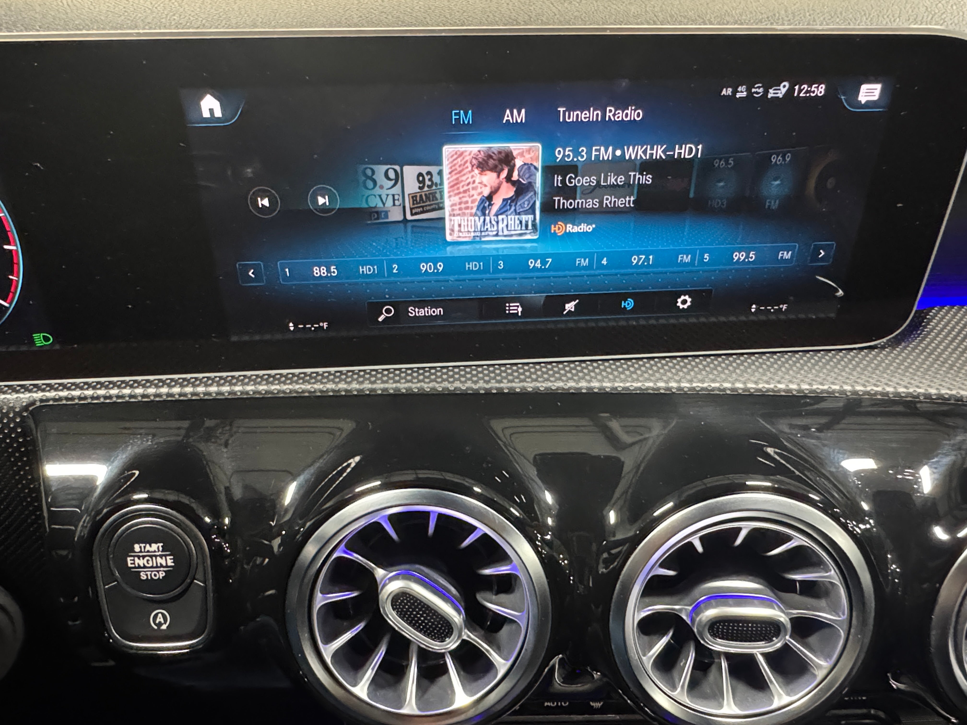2019 Mercedes-Benz A-Class A 220 4MATIC 3