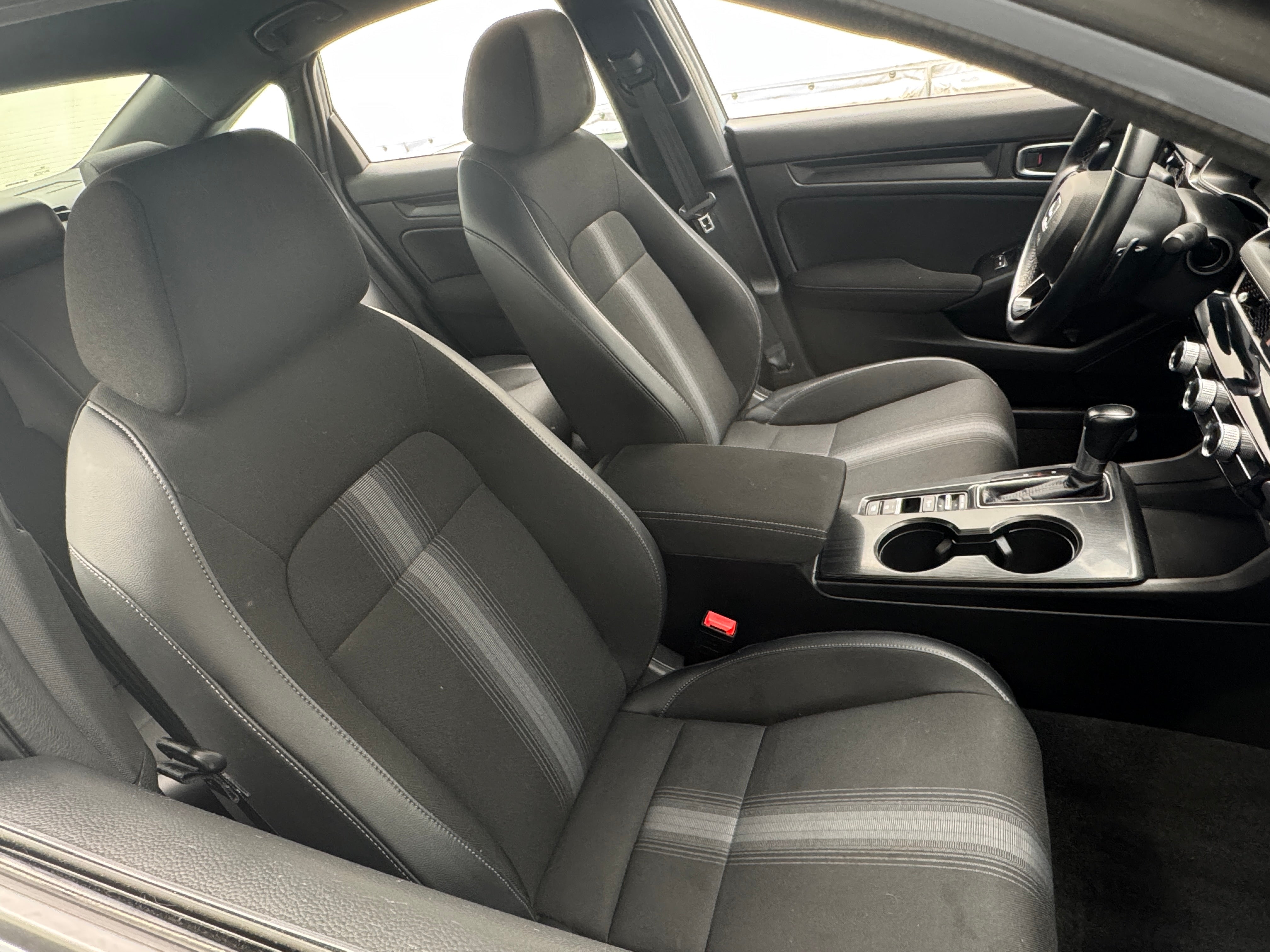 2022 Honda Civic Sport 2