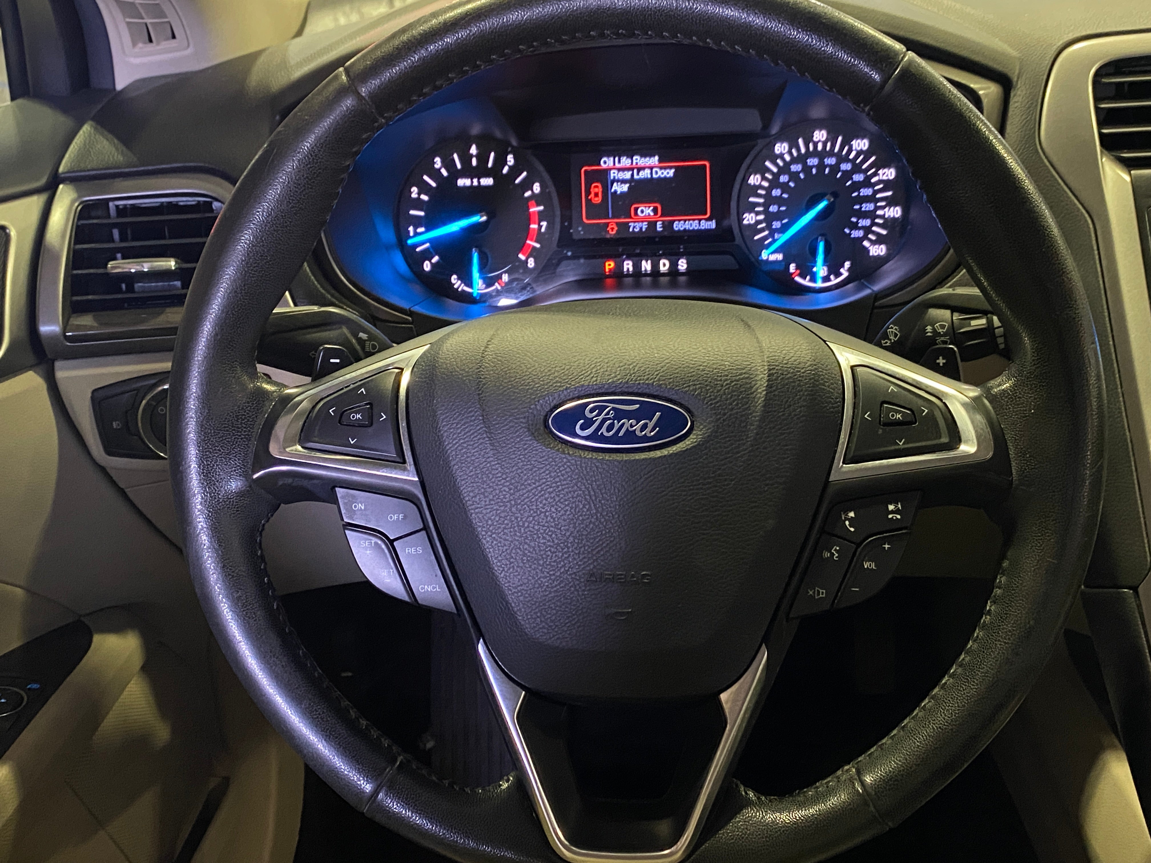 2017 Ford Fusion SE 4
