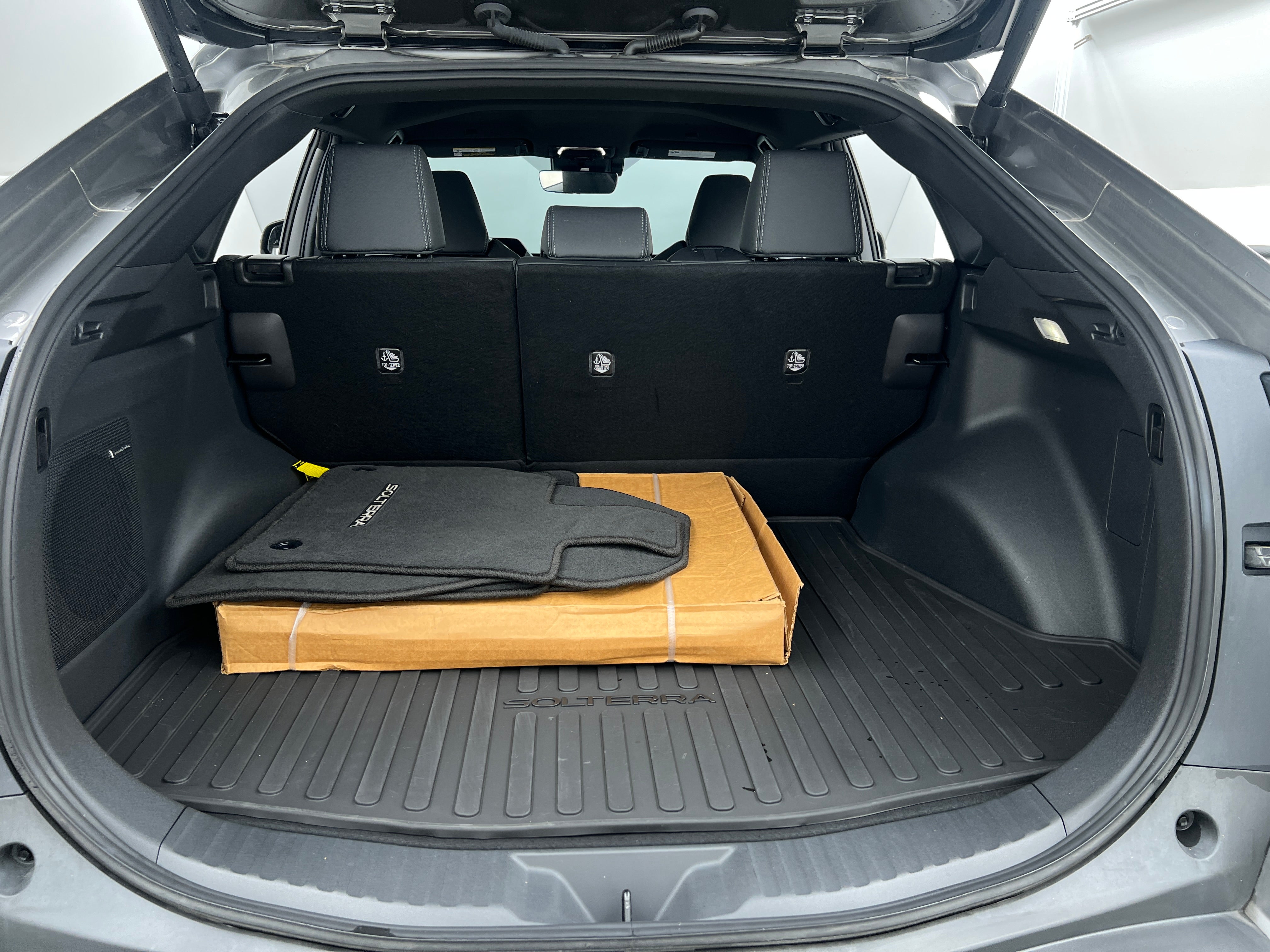 2023 Subaru Solterra Limited 7
