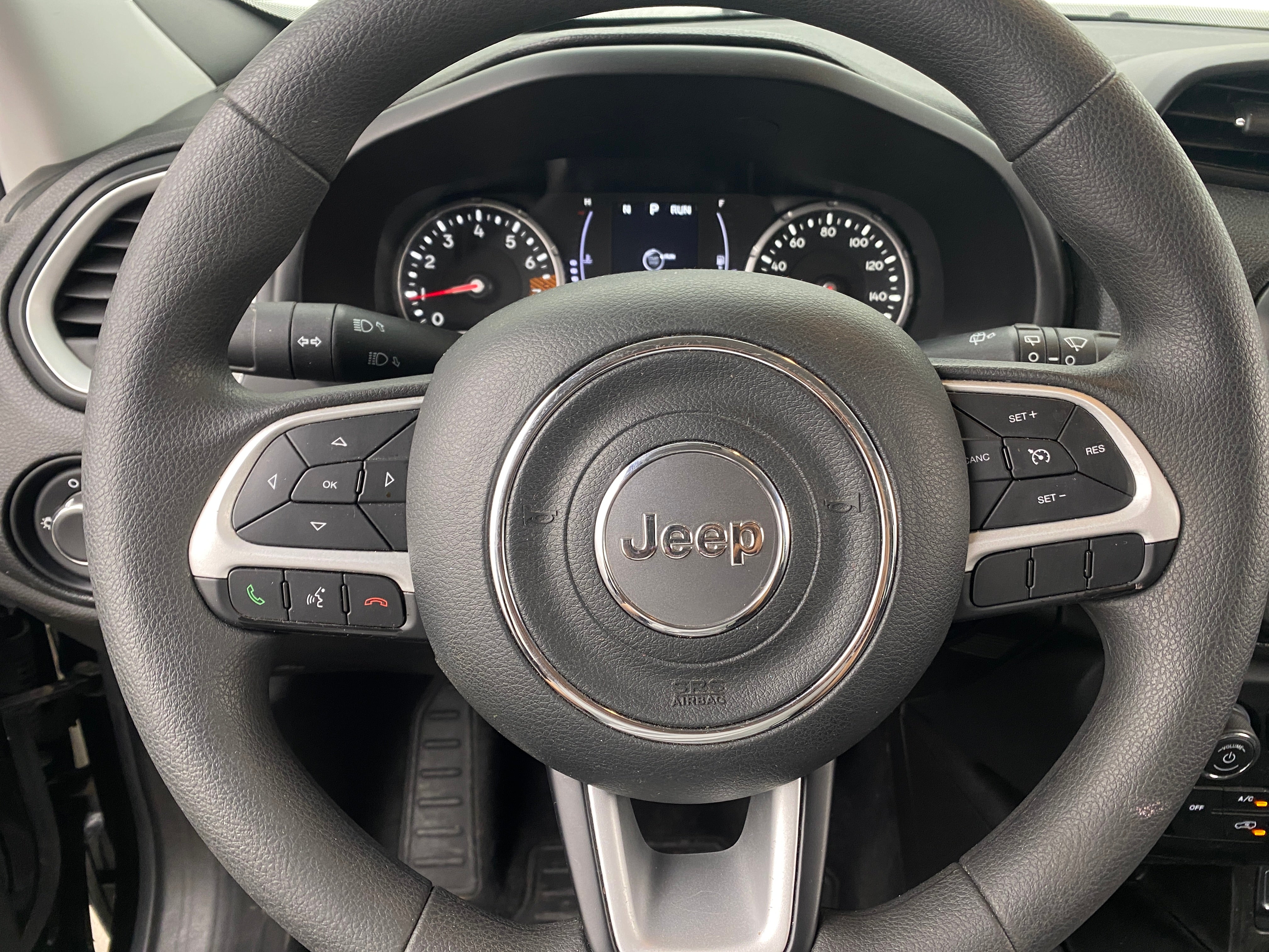 2020 Jeep Renegade Jeepster 5