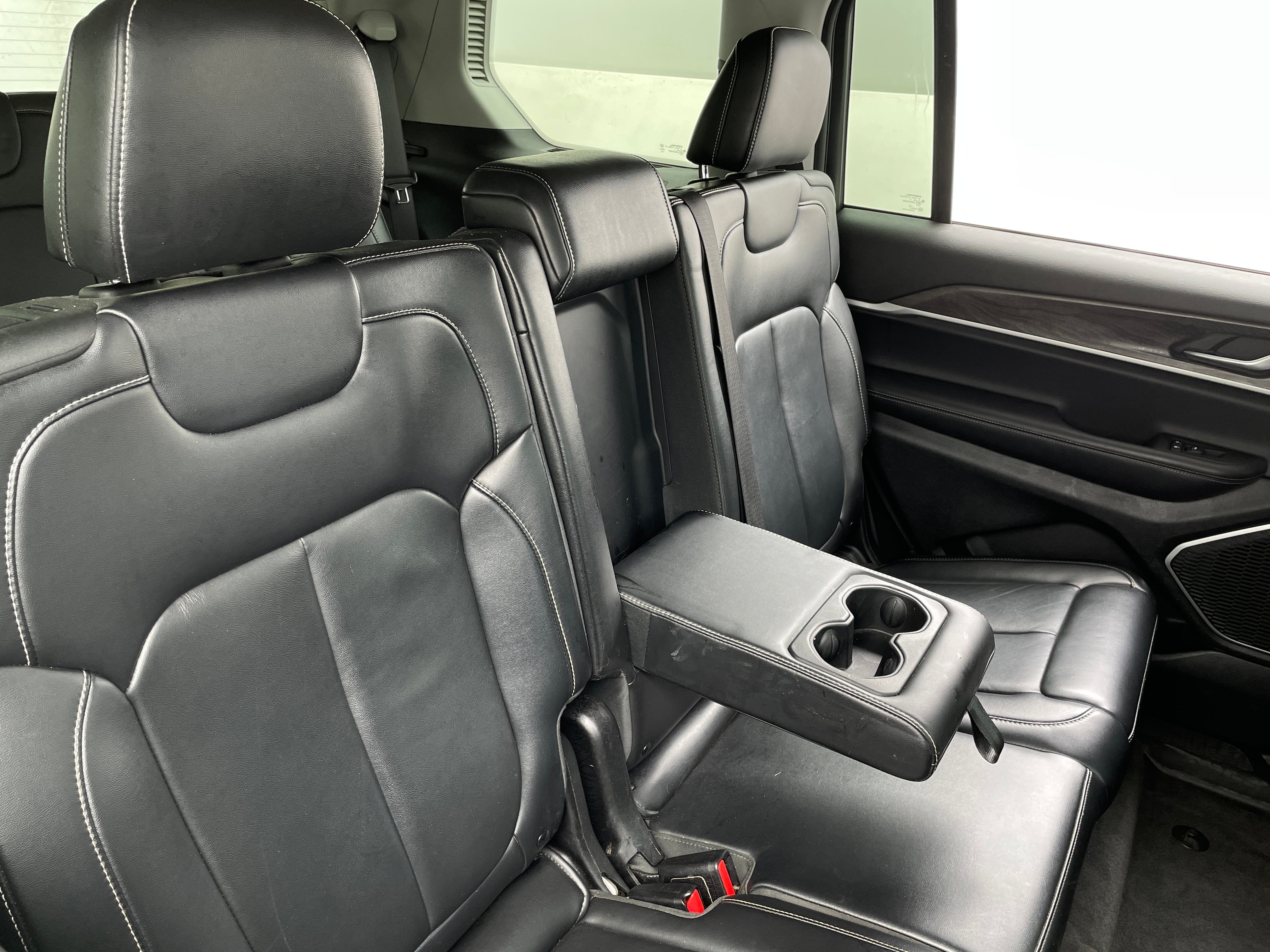 2021 Jeep Grand Cherokee L Limited Edition 5