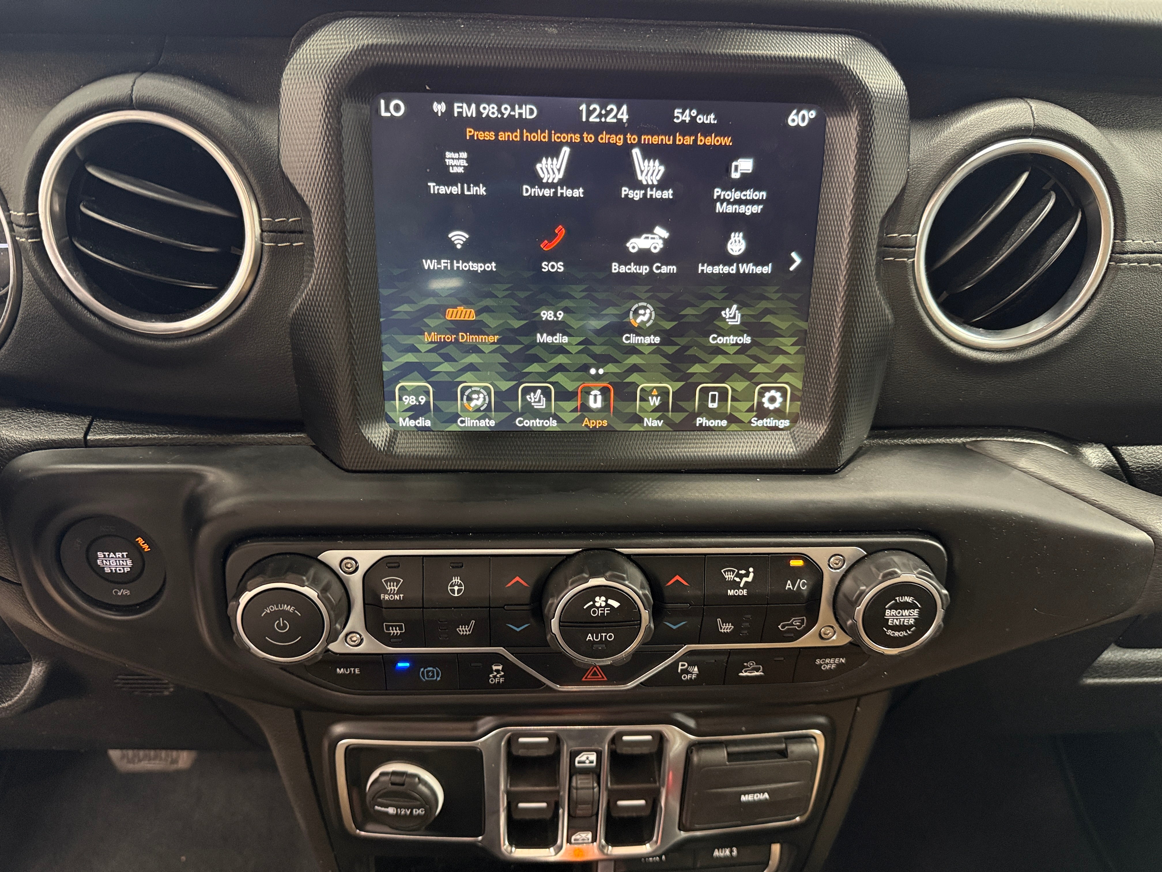 2022 Jeep Wrangler Unlimited Sahara 4xe 3