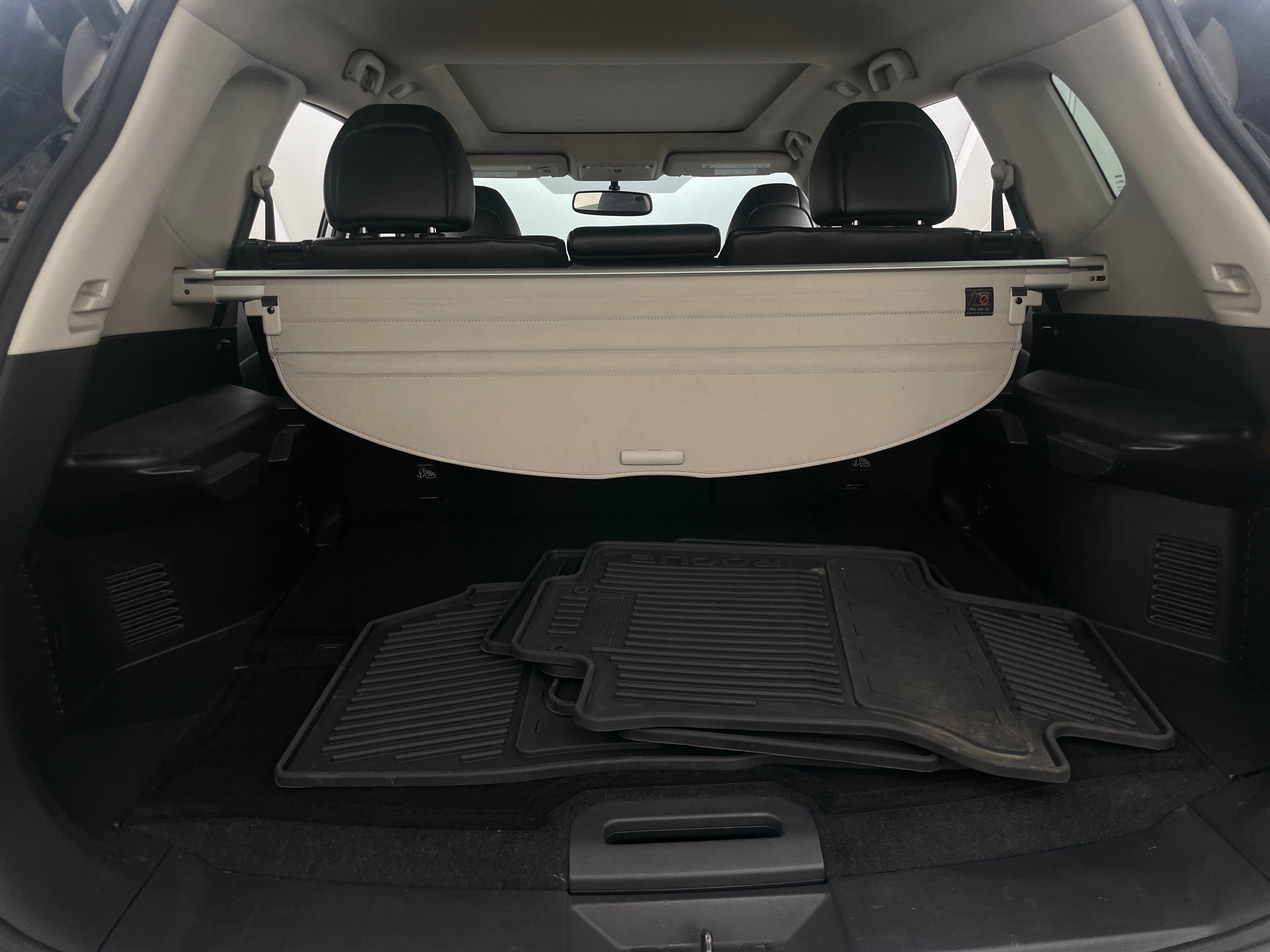 2016 Nissan Rogue SL 7