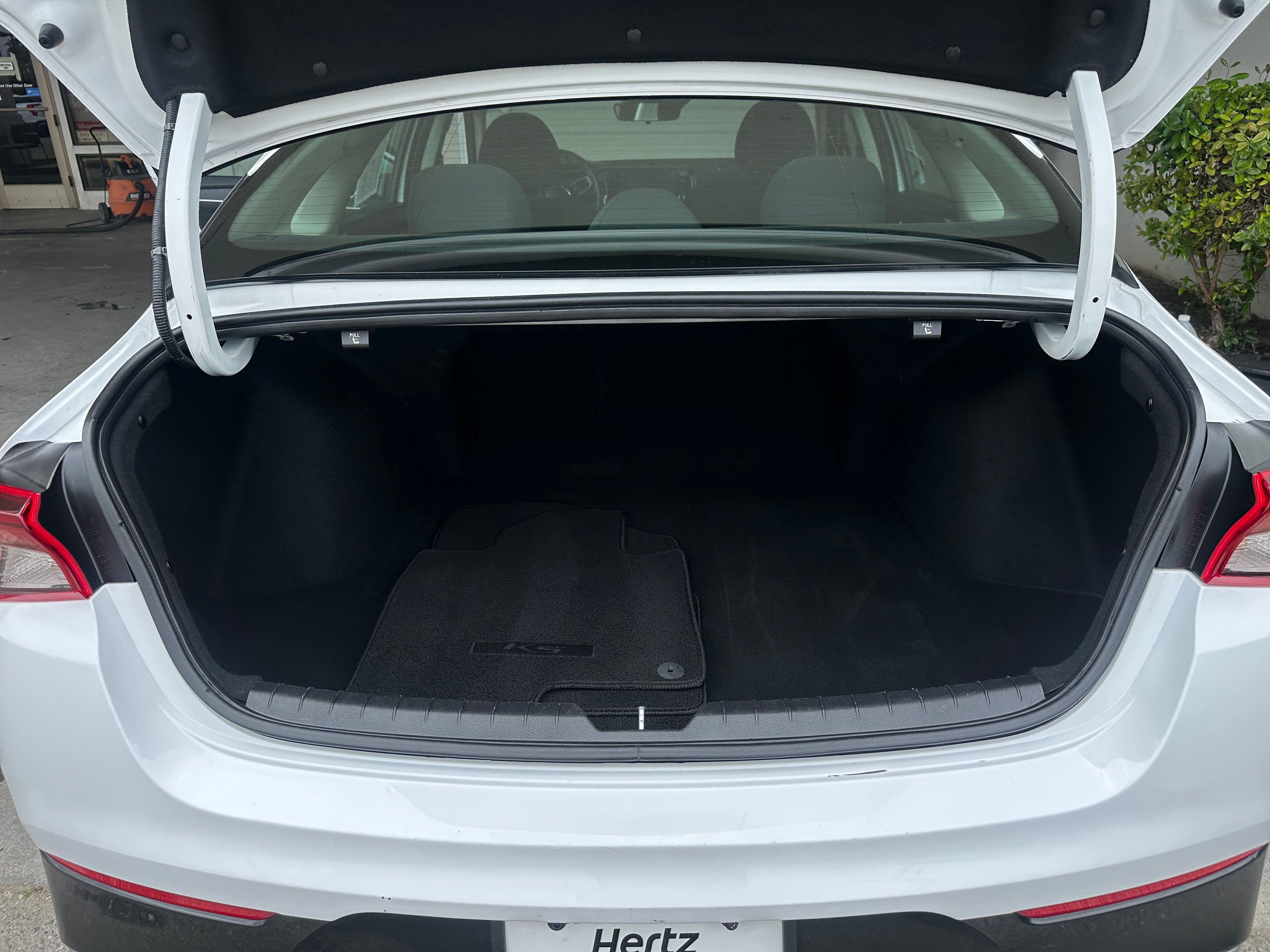 2023 Kia K5 LXS 6