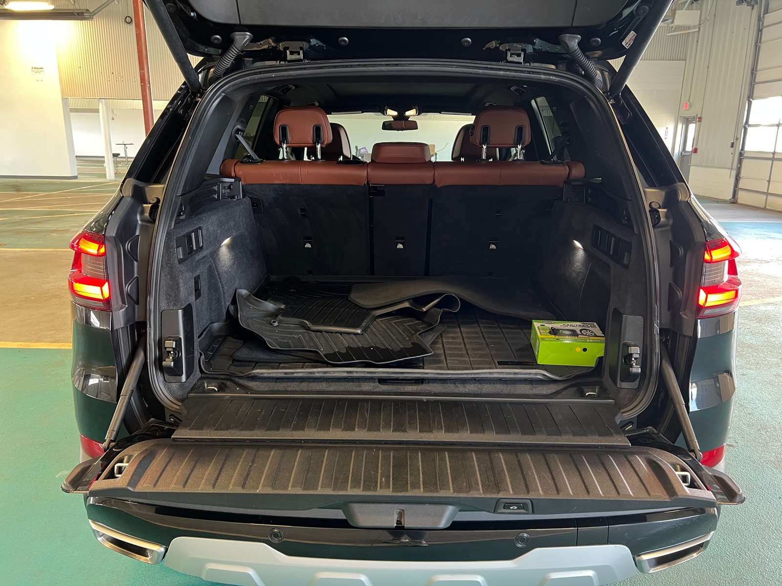 Thumbnail: 2021 BMW X5 - 6