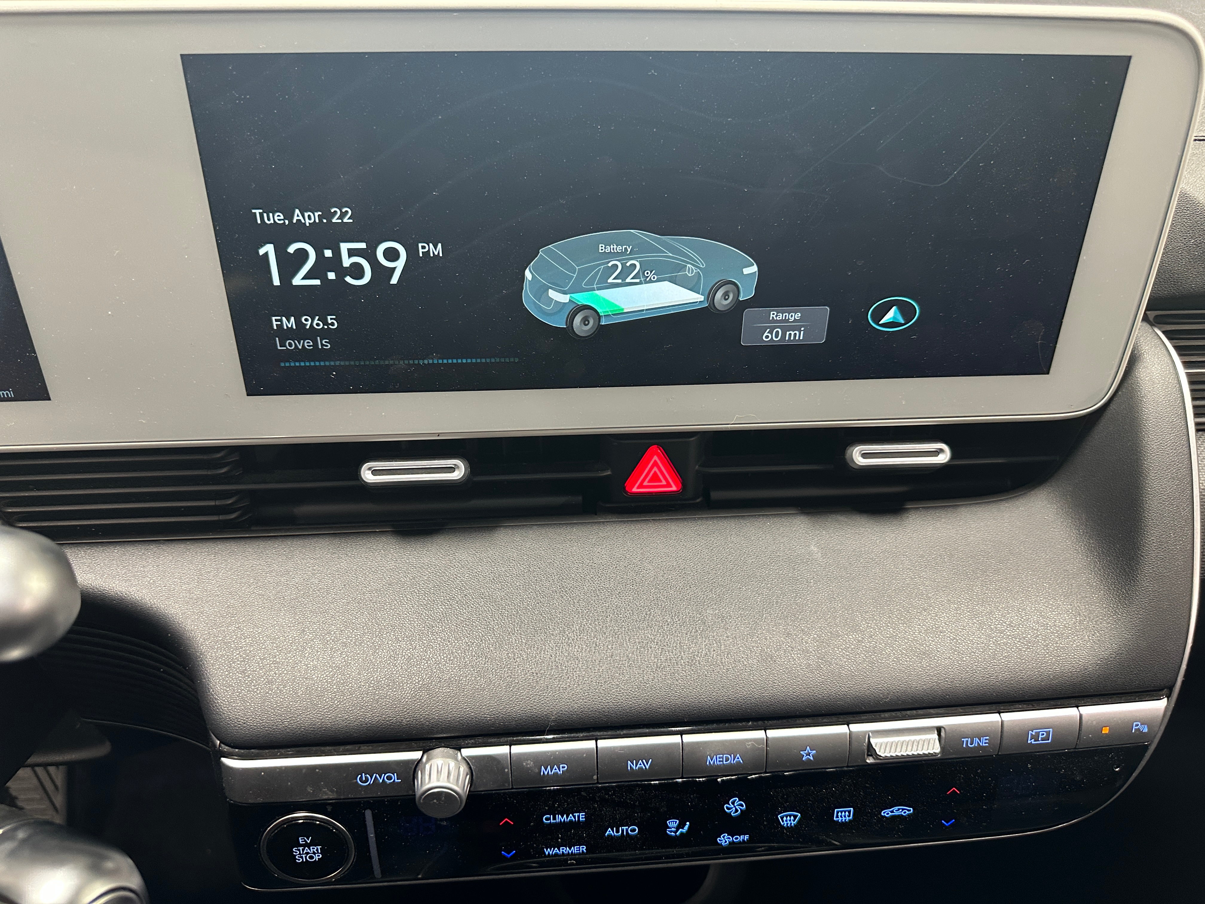 2022 Hyundai Ioniq 5 SEL 3