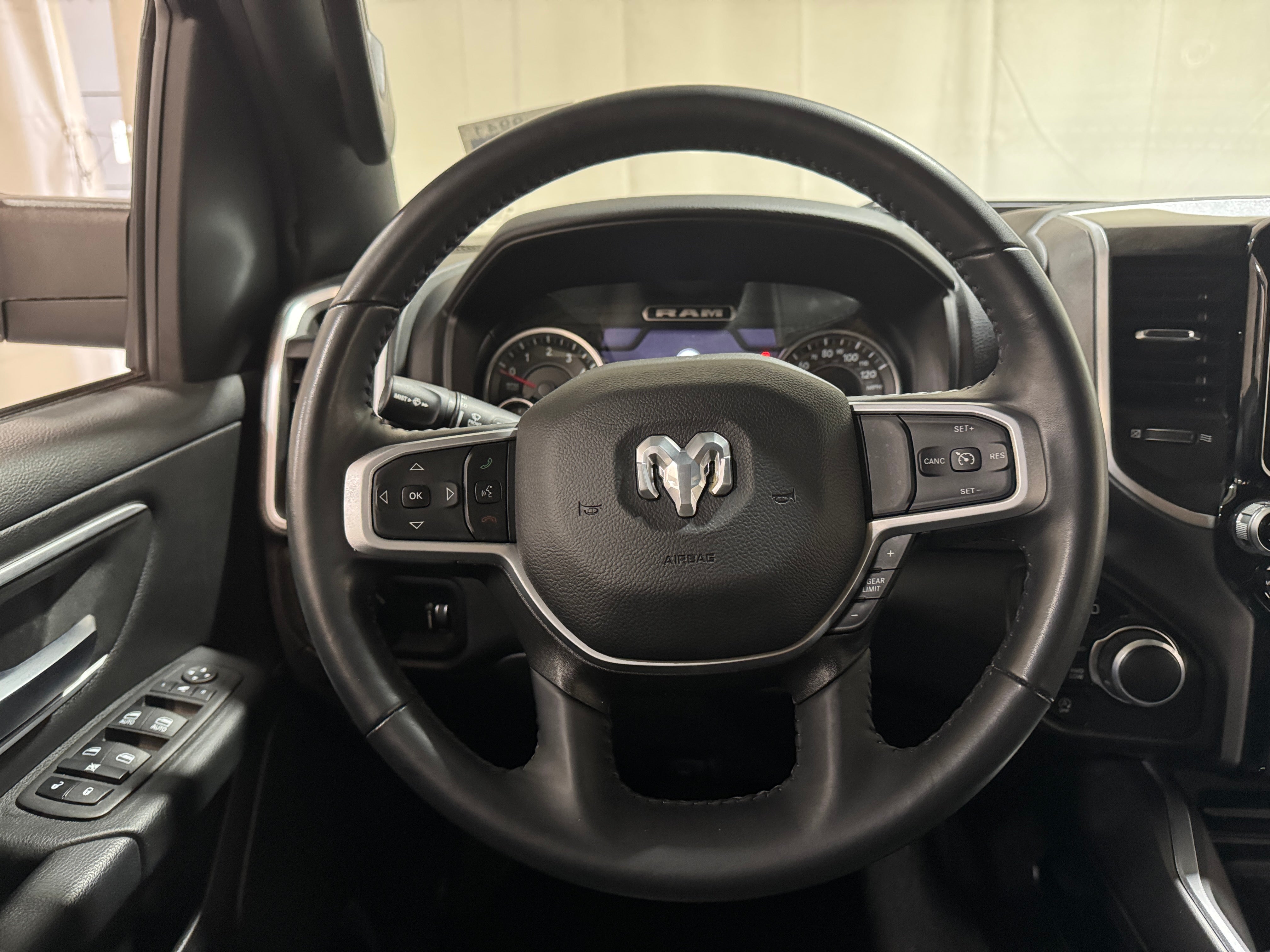 2023 RAM 1500 Big Horn 5