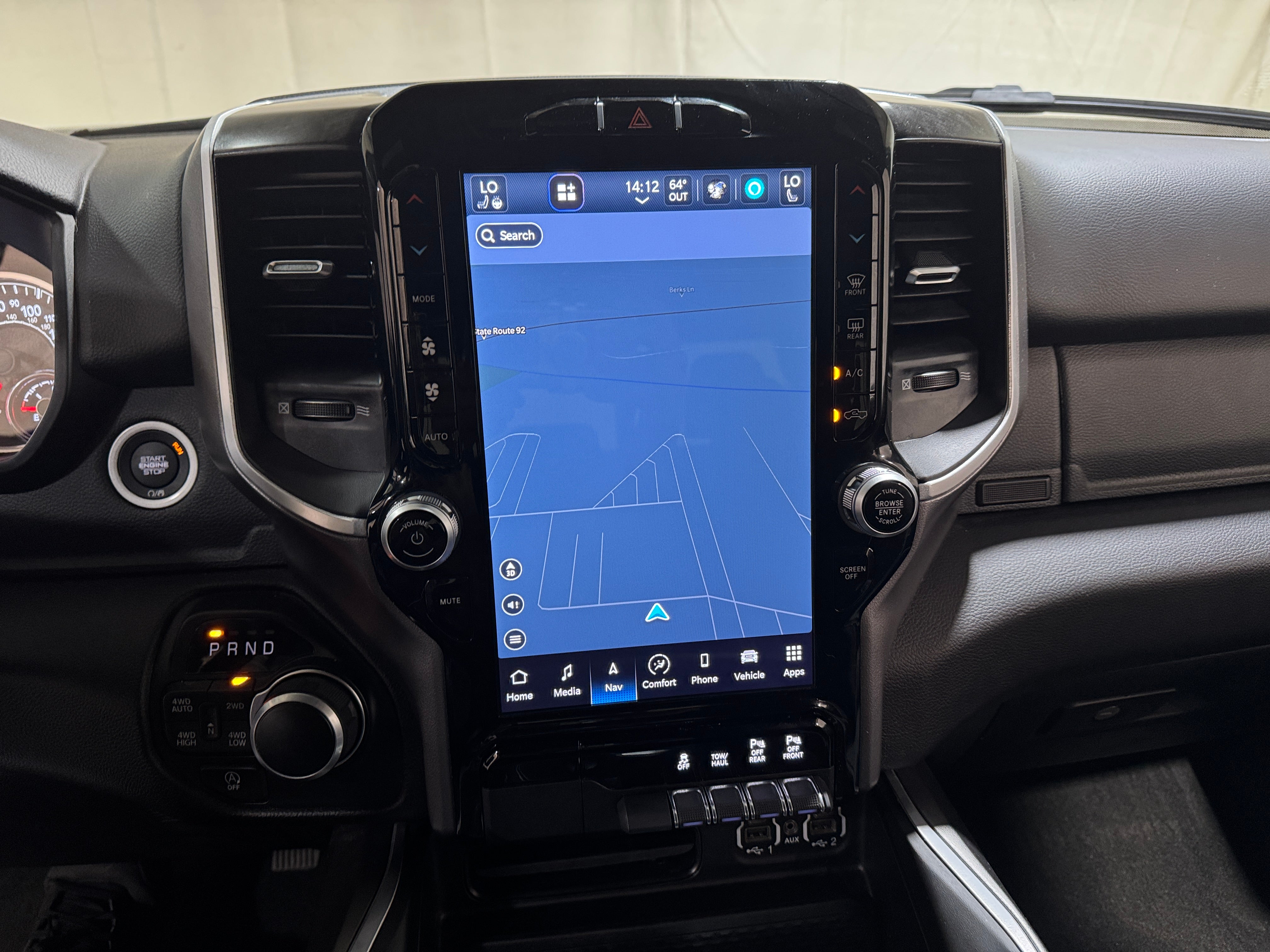 2023 RAM 1500 Big Horn 4