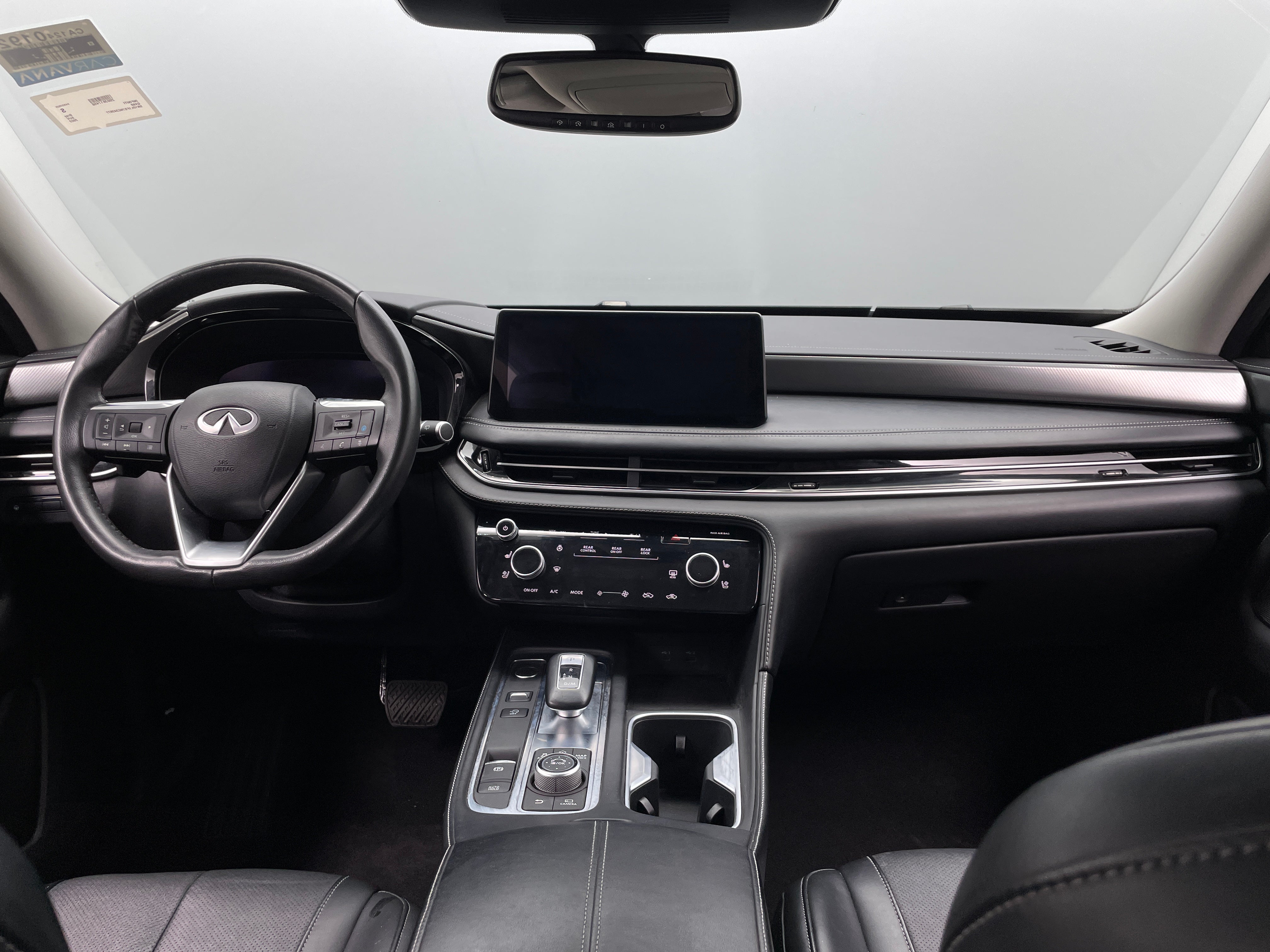 2022 INFINITI QX60 Luxe 2