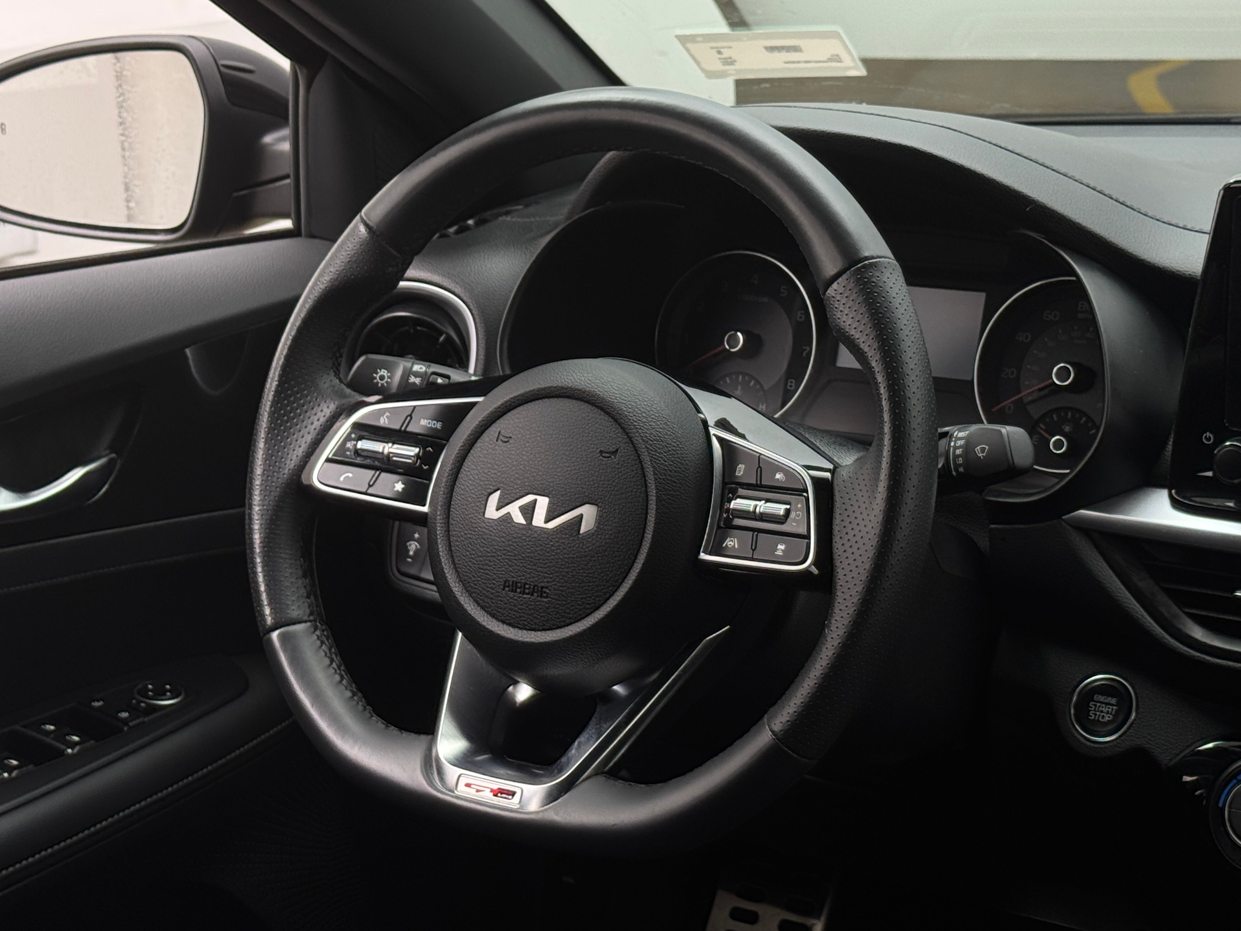 2024 Kia Forte GT-Line 4