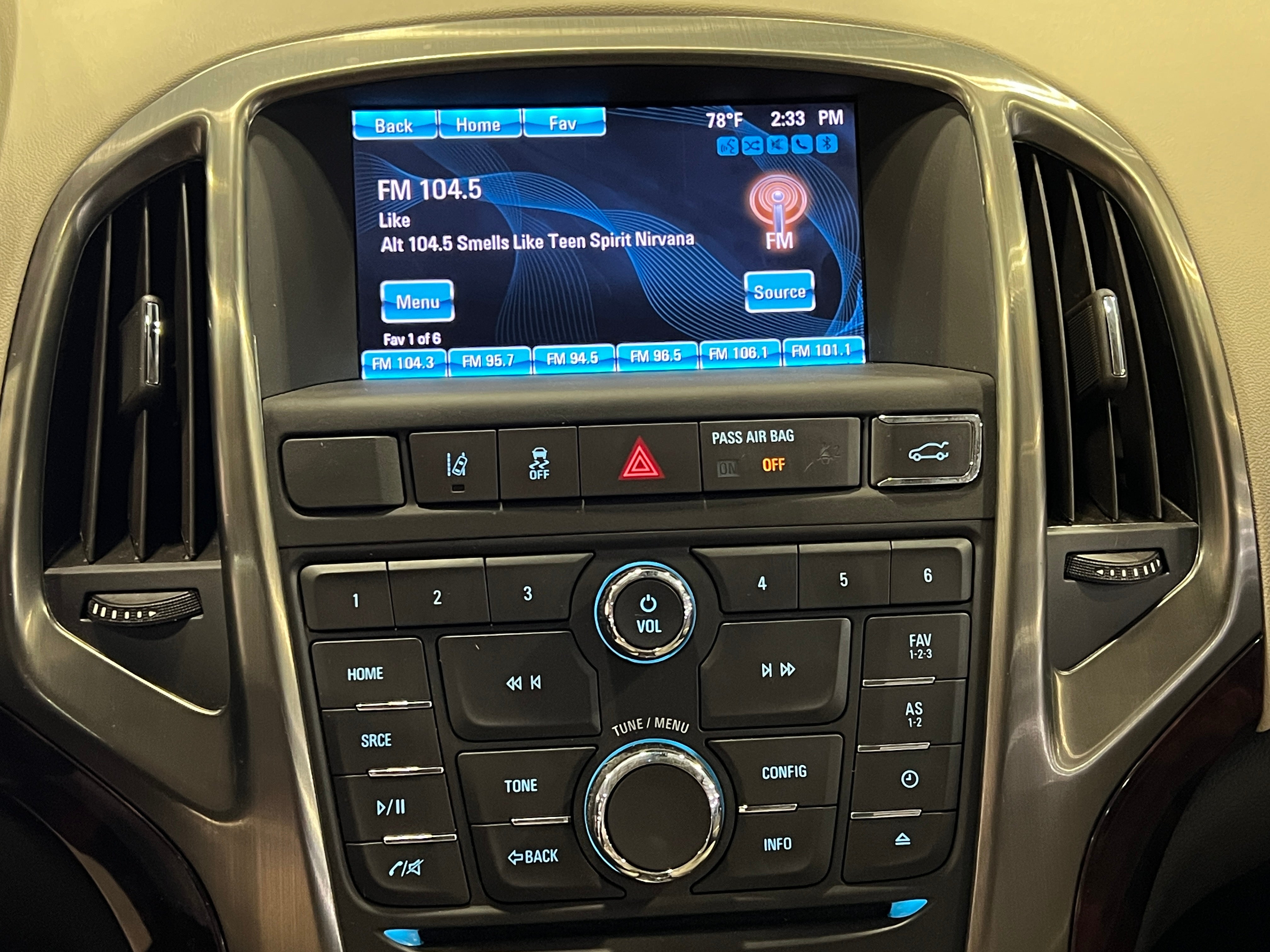 2016 Buick Verano Leather Group 3