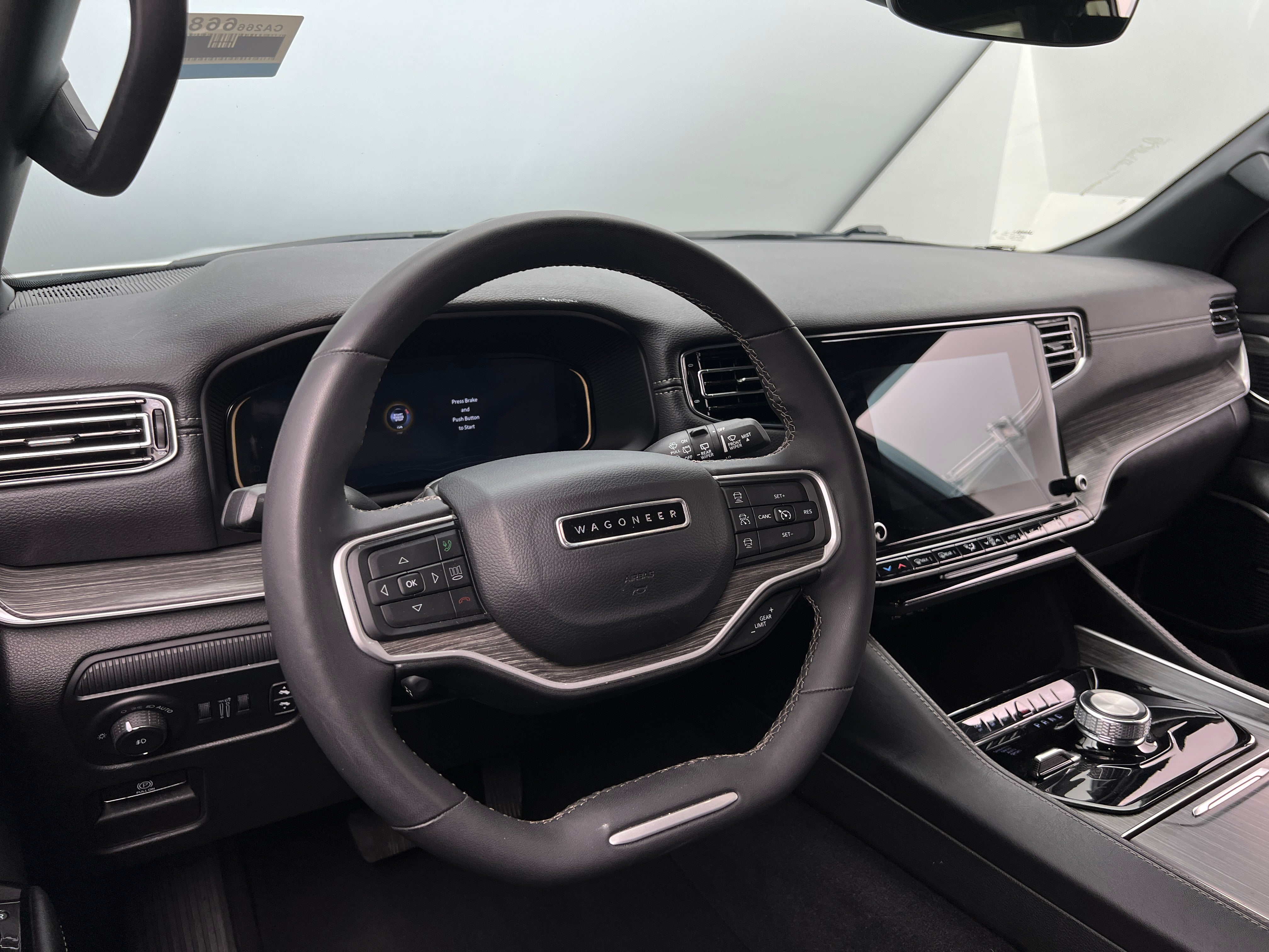 2023 Jeep Wagoneer Series II 4