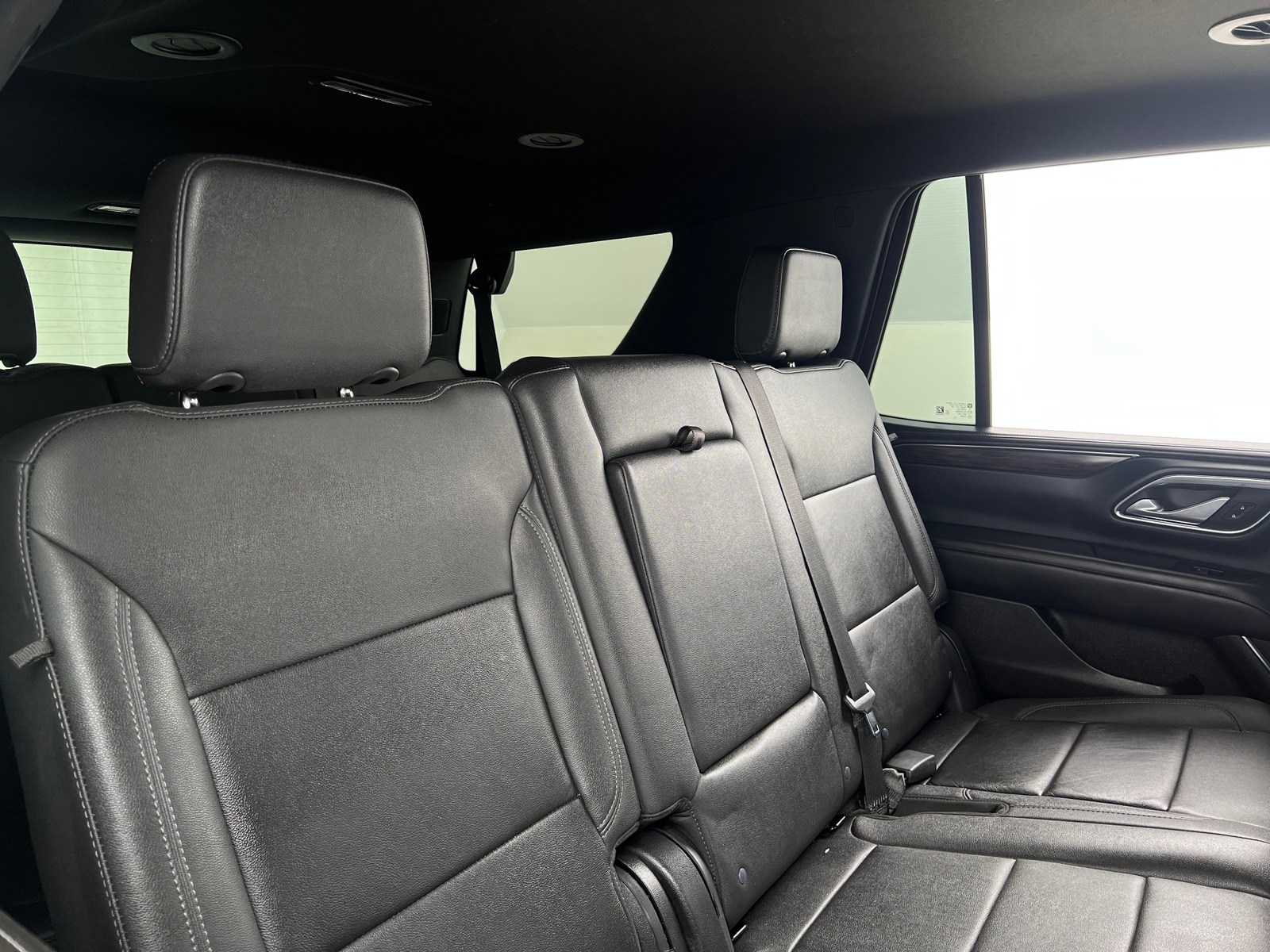 Thumbnail: 2023 Chevrolet Tahoe - 5