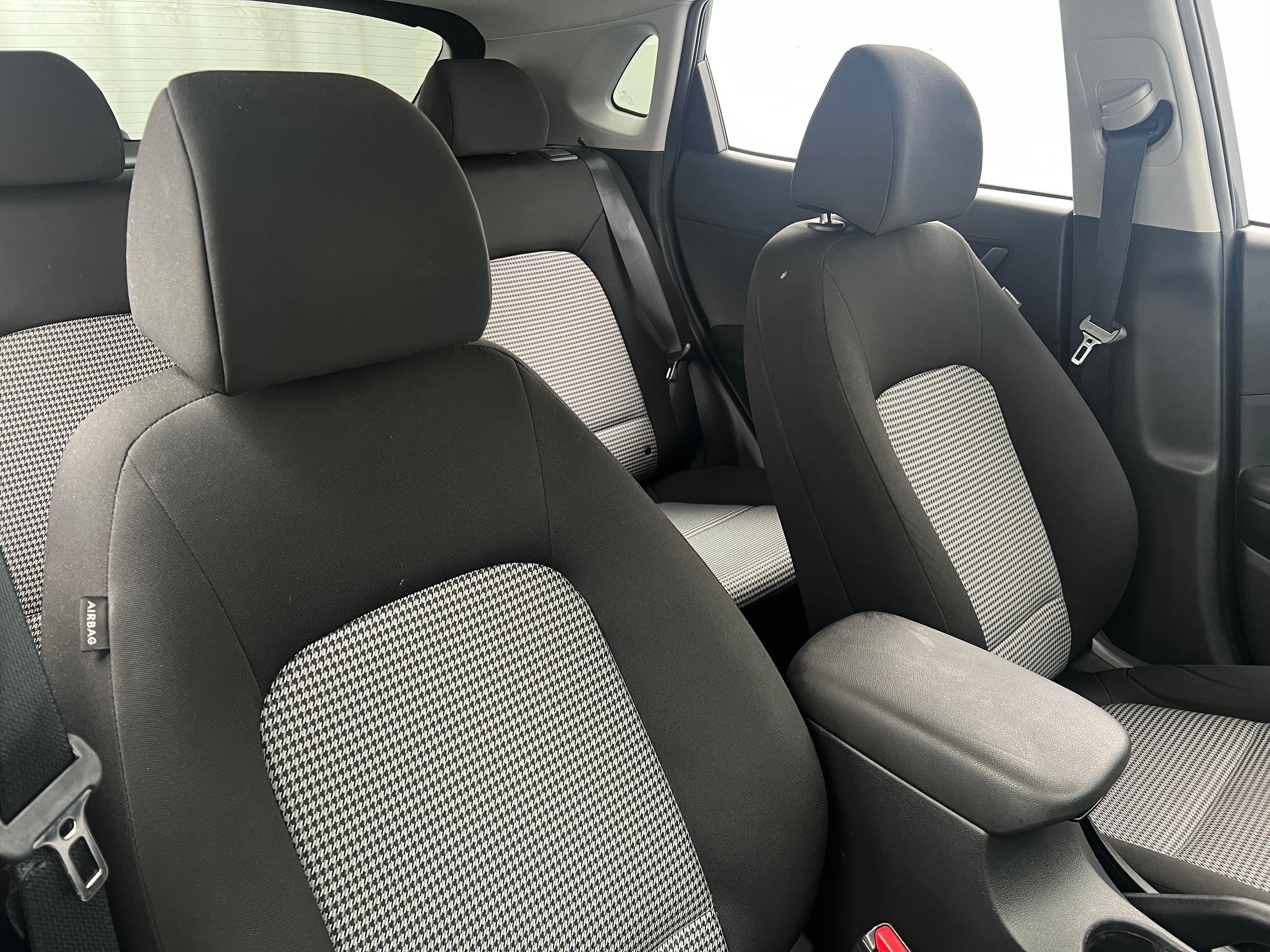 2018 Hyundai Kona SEL 2